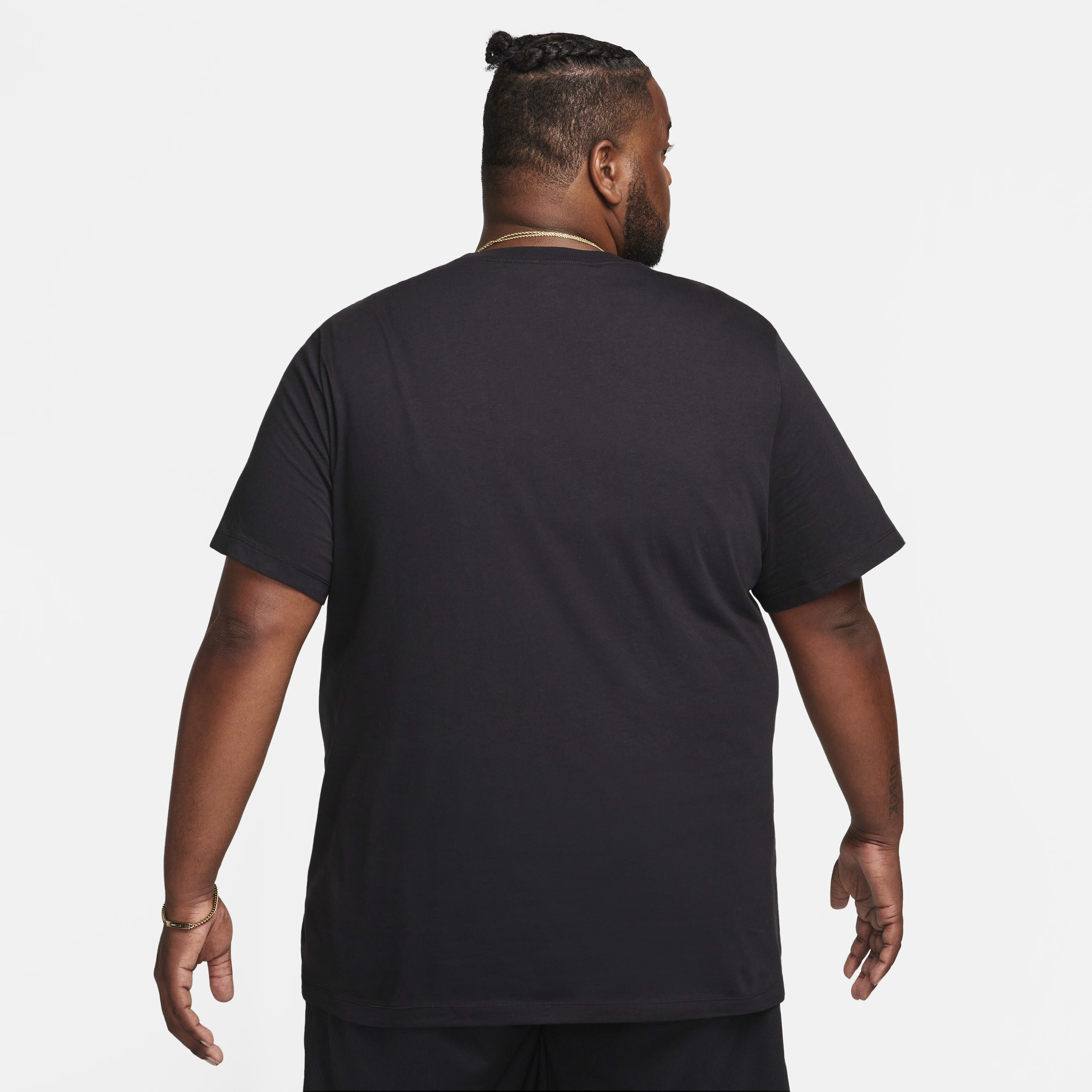 نايكي سبورتسوير image number 5