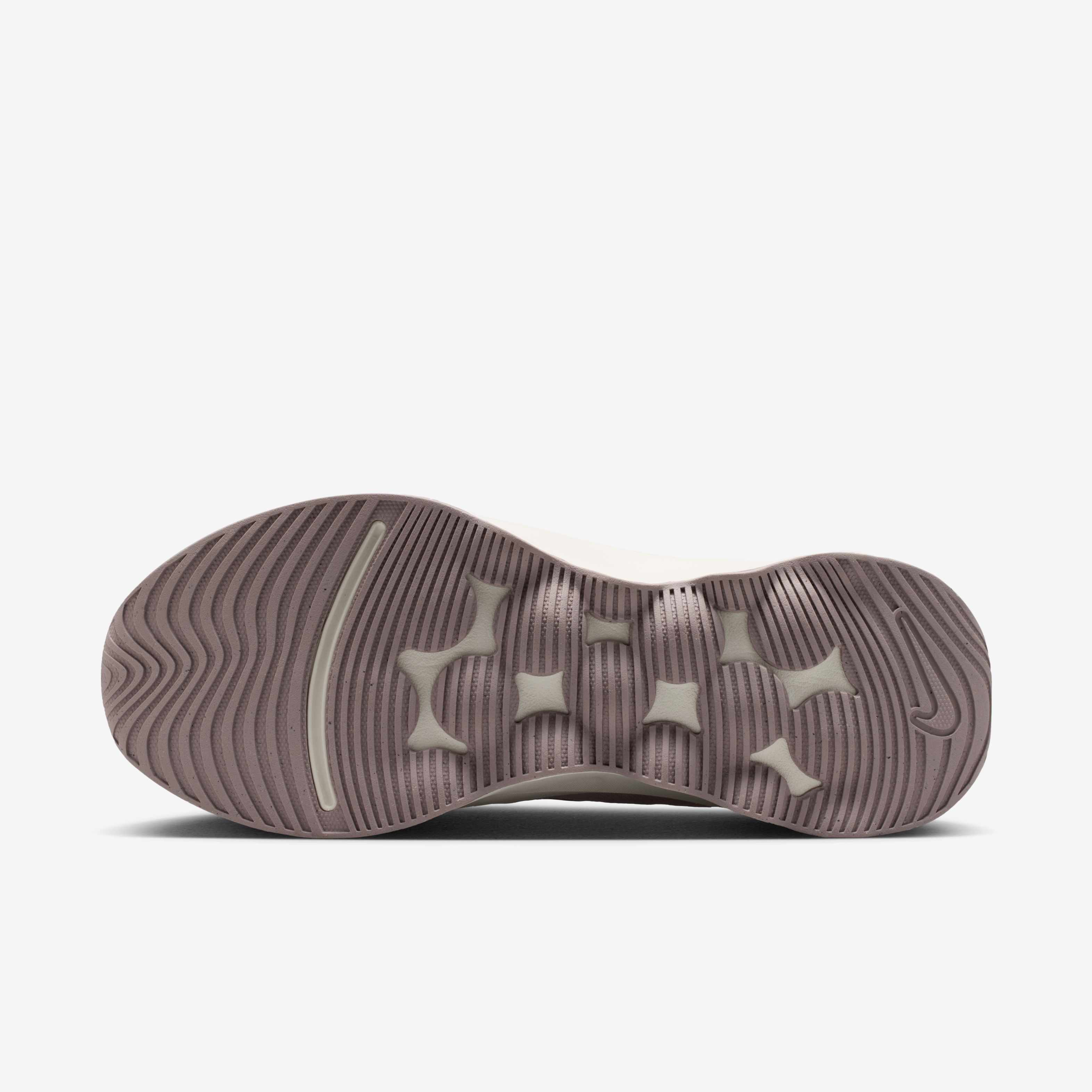 Nike Motiva 2 image number 1