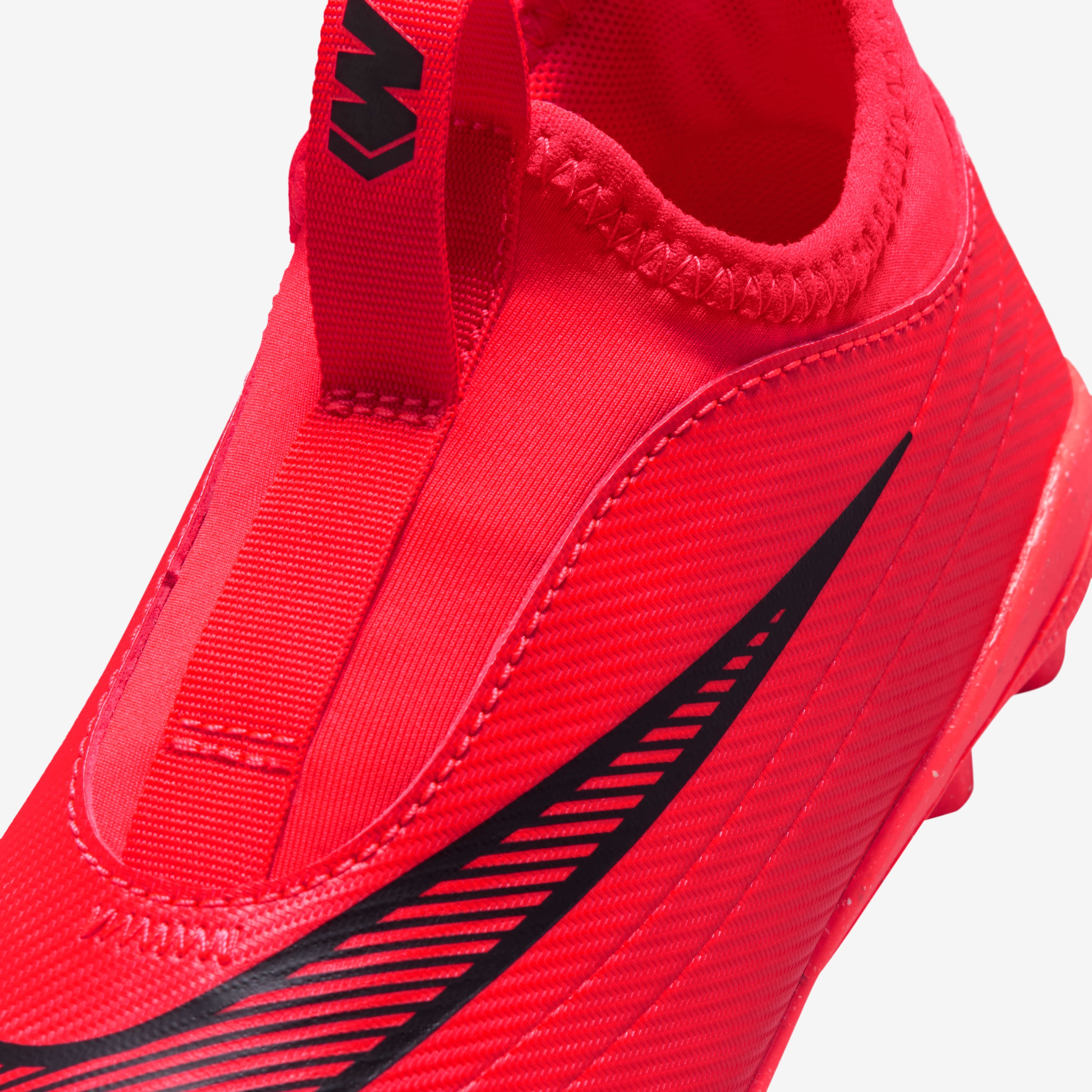 Nike Jr. Mercurial Vapor 17 Club image number 7