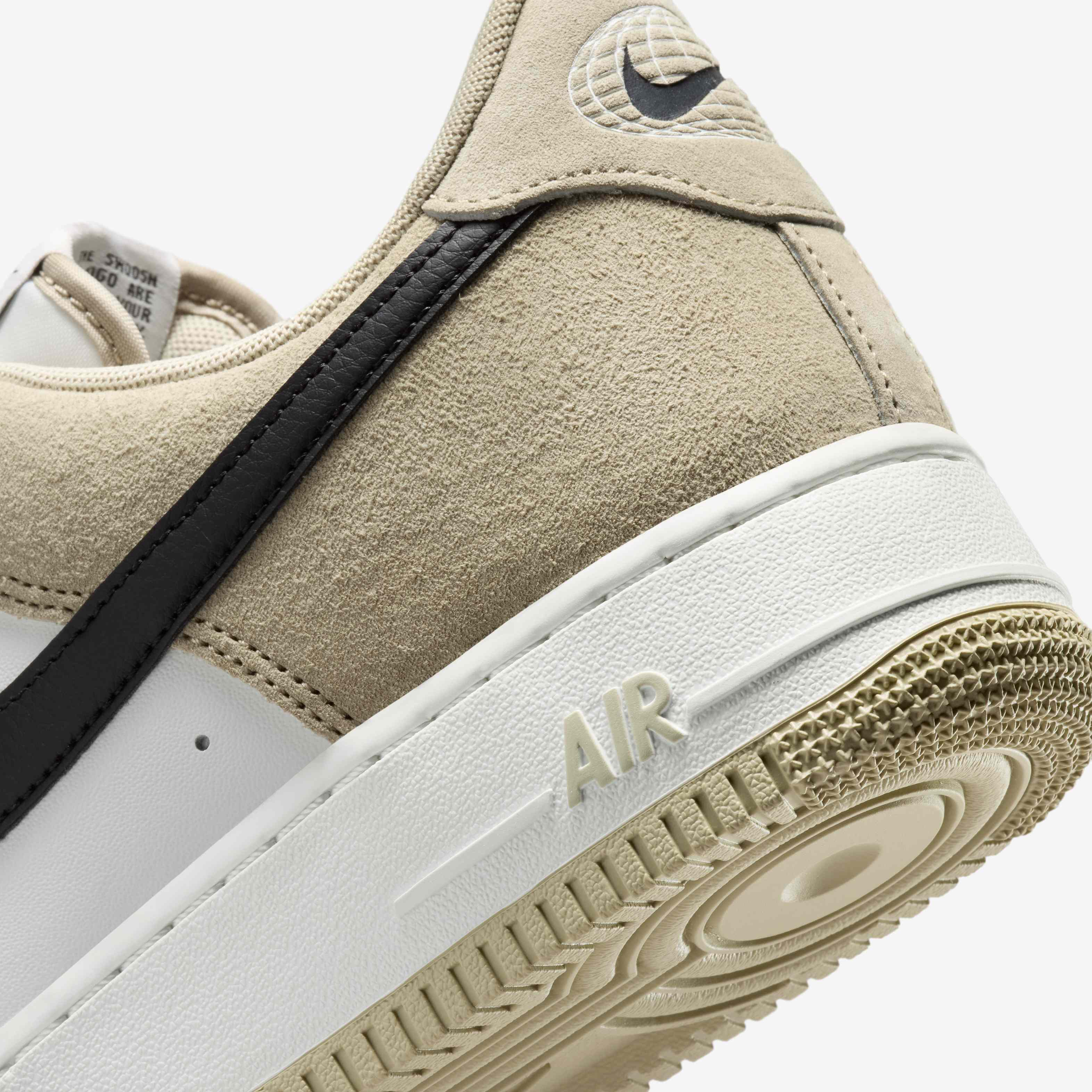 Nike Air Force 1 '07 LV8 image number 7