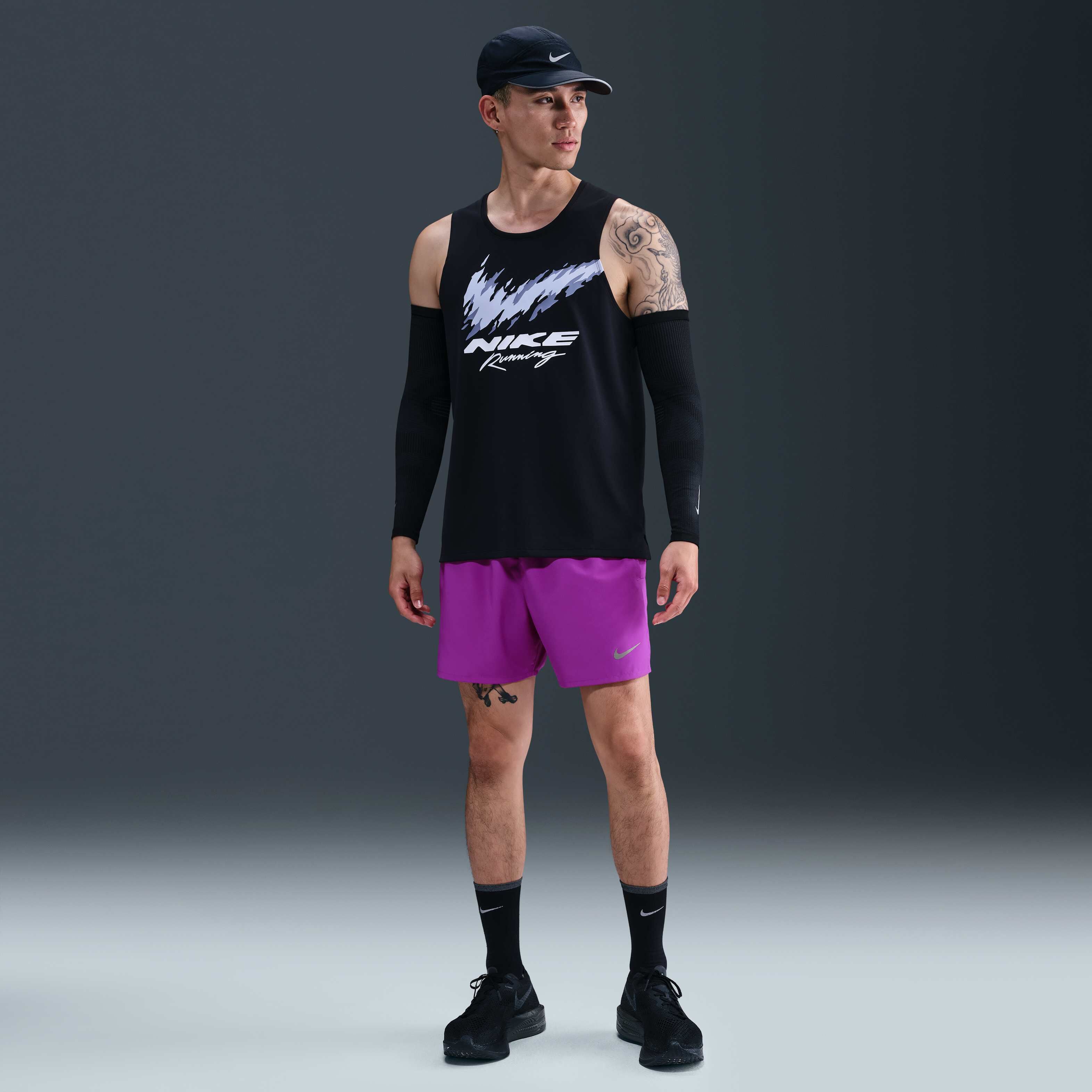 Nike Challenger image number 0