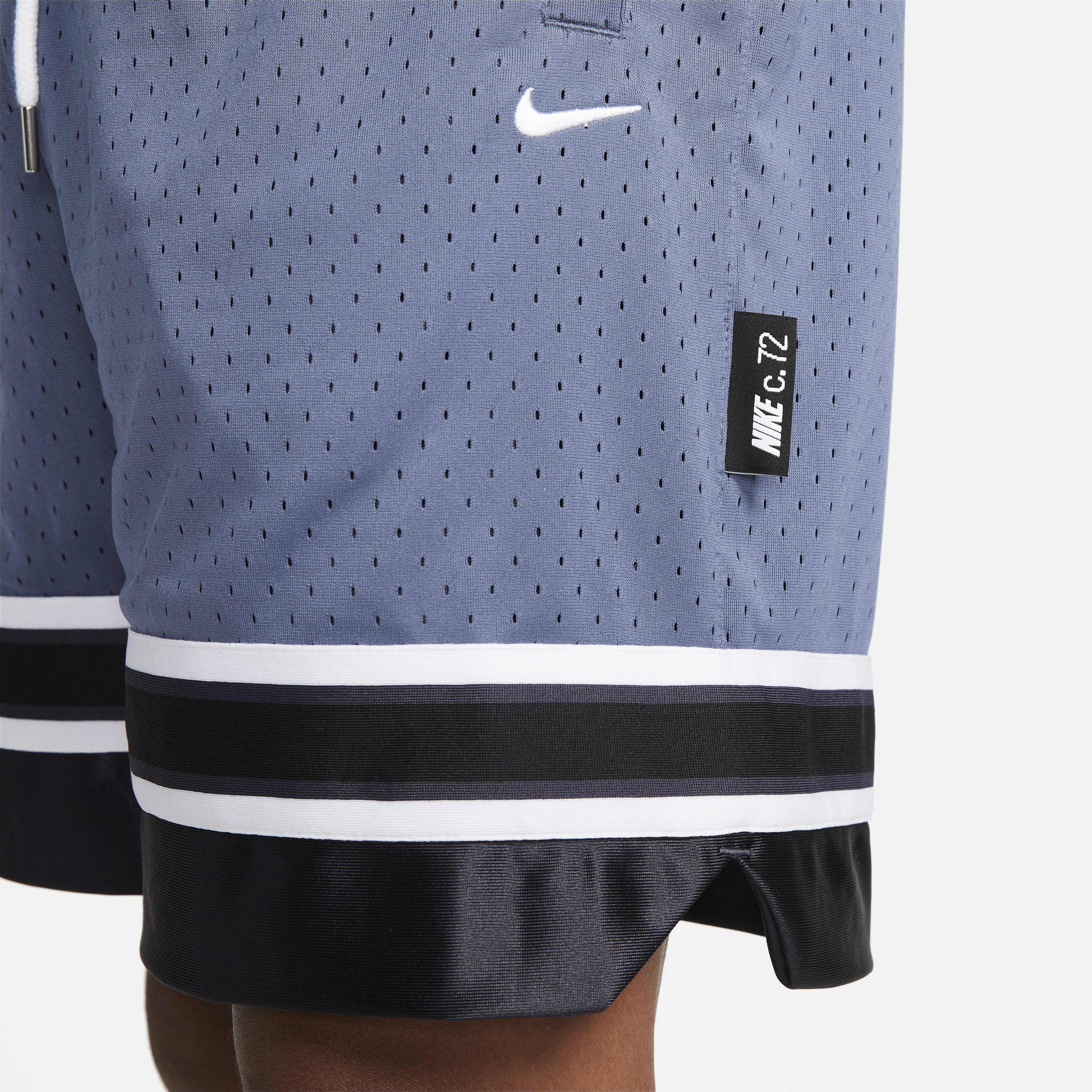 نايكي سيركا image number 4