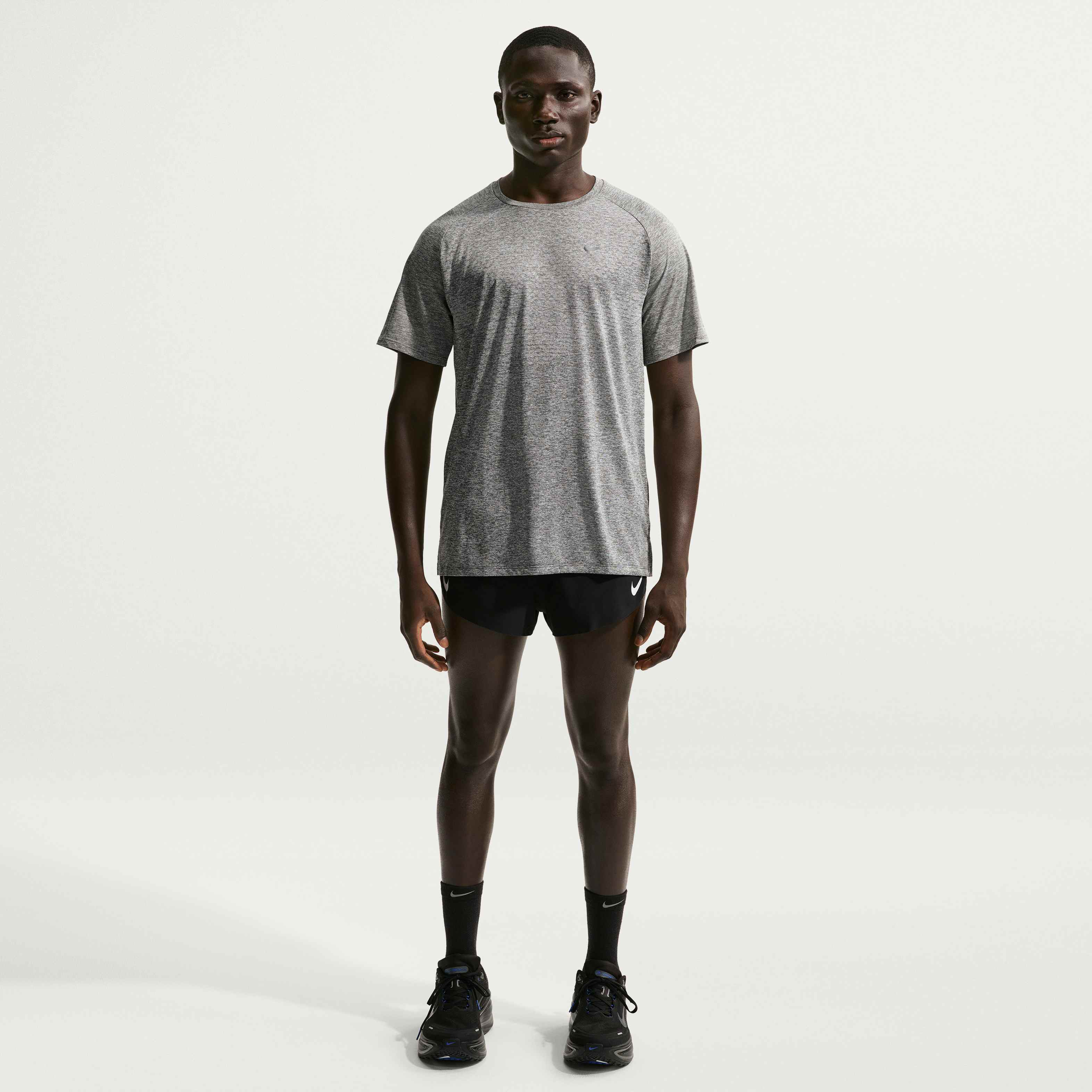 Nike Stride image number 3