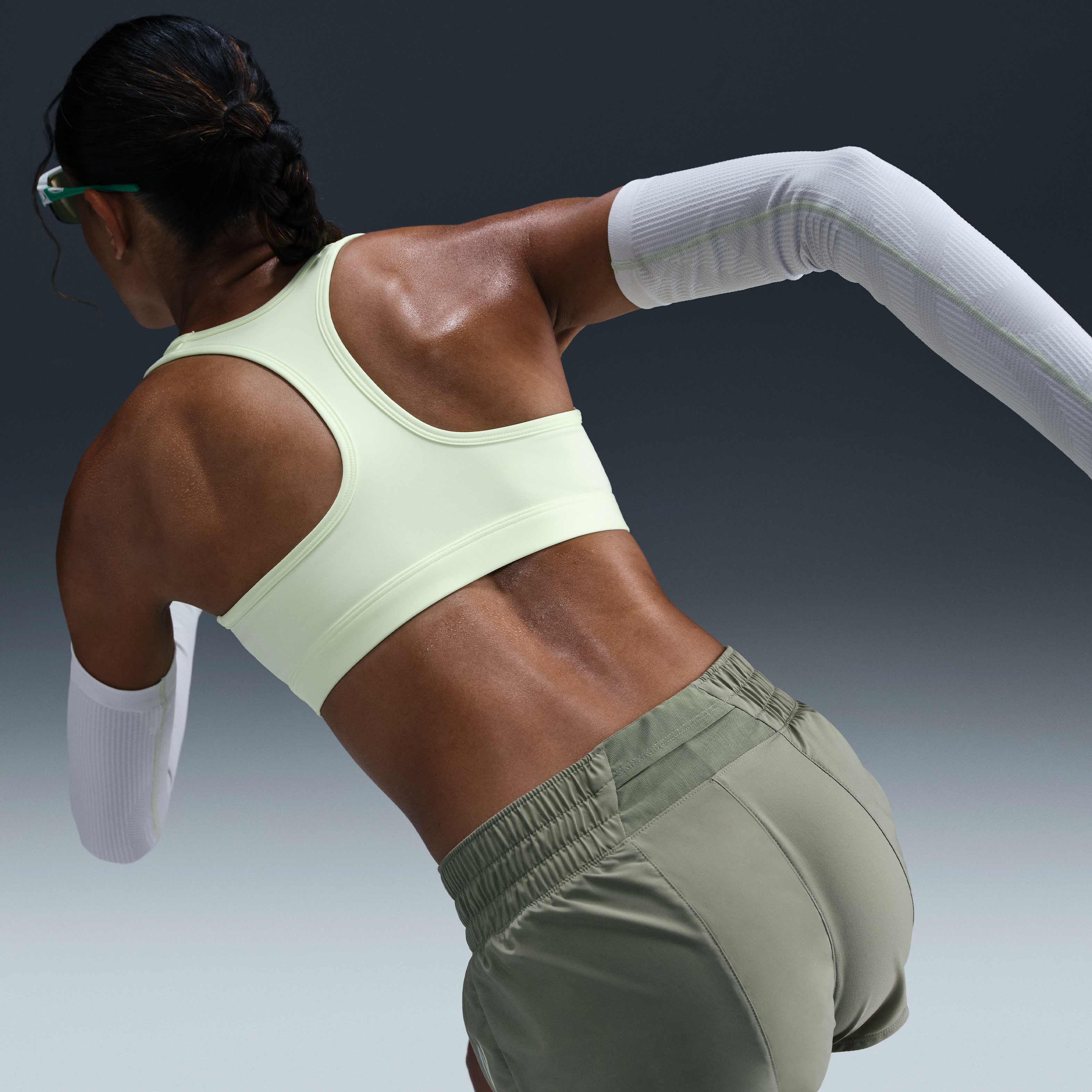 Nike One image number 2