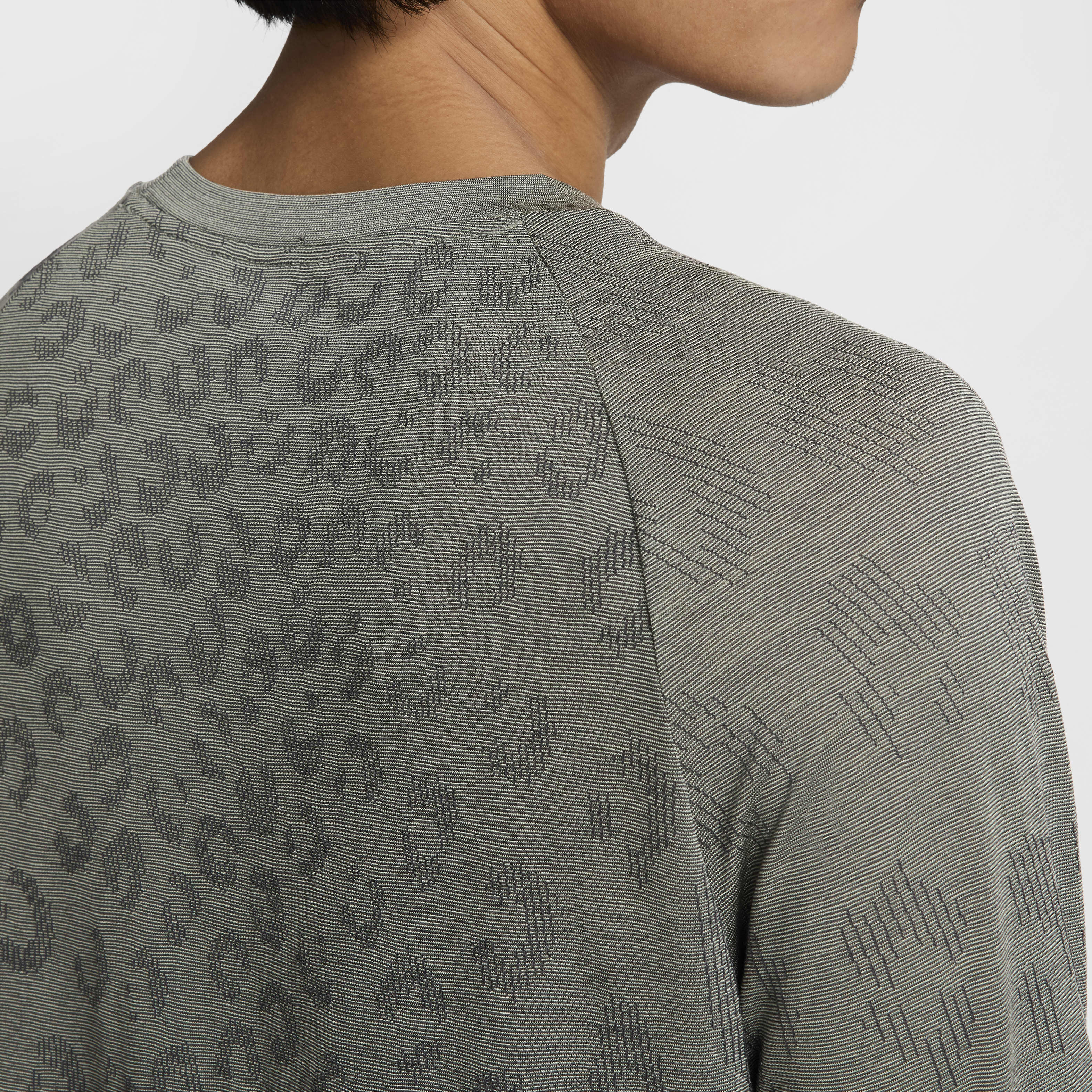 نايكي رانينج ديفجن image number 3