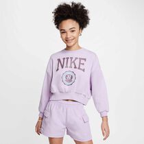 Nike Sportswear Club