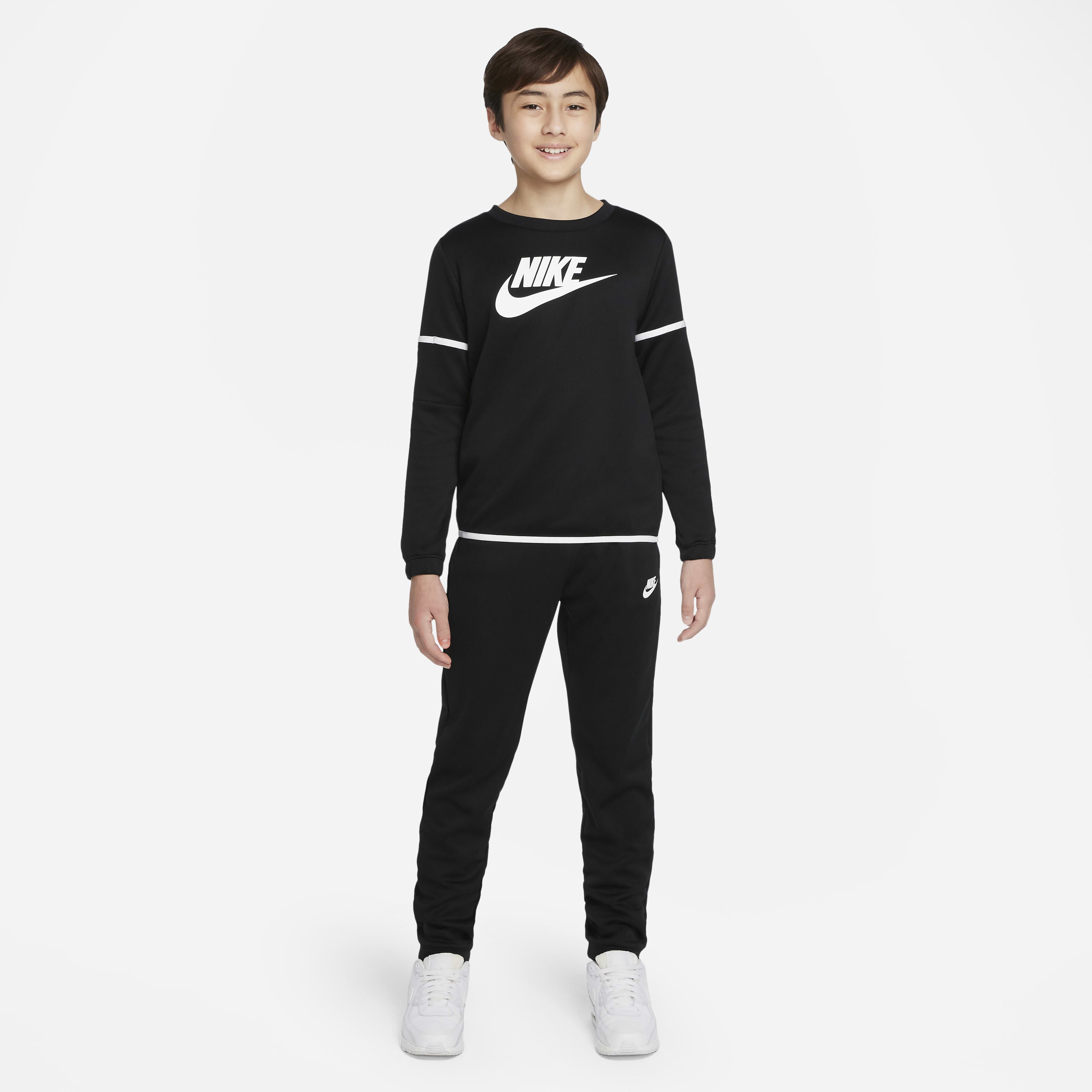 Nike Sportswear image number 0