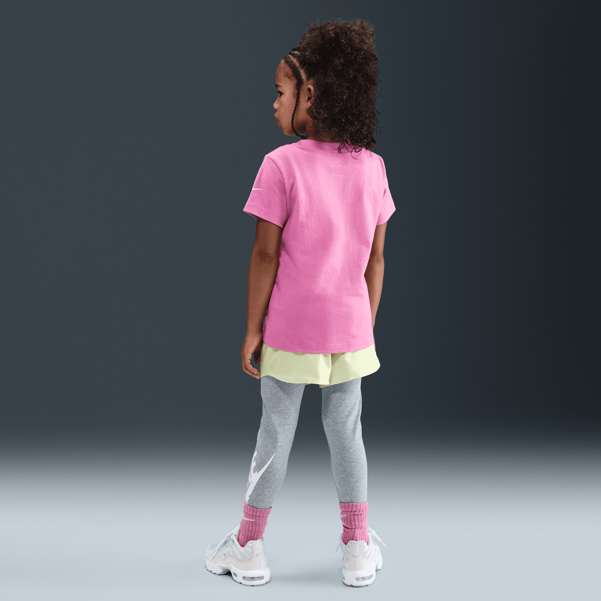 نايكي image number 1