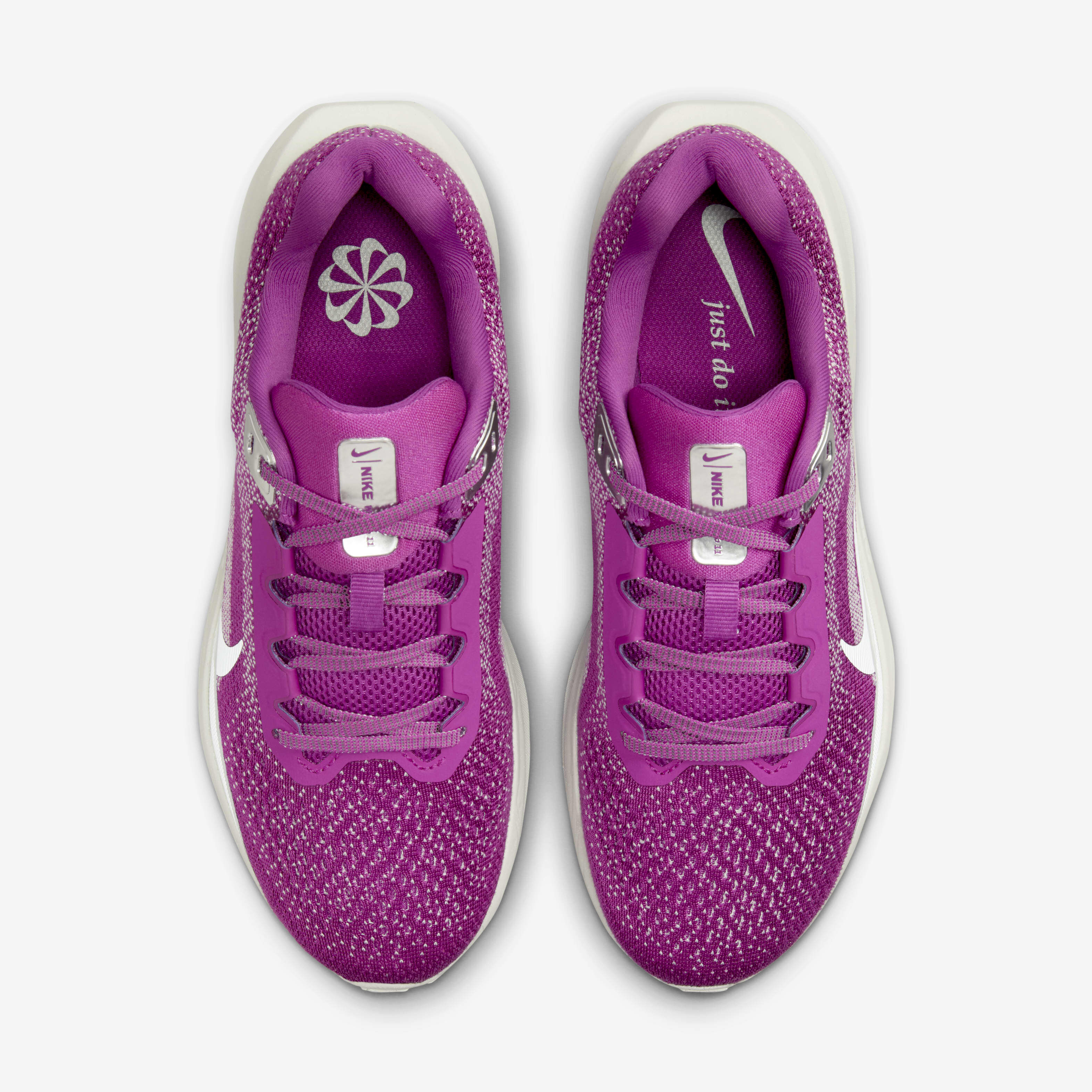 Nike winflo pink store