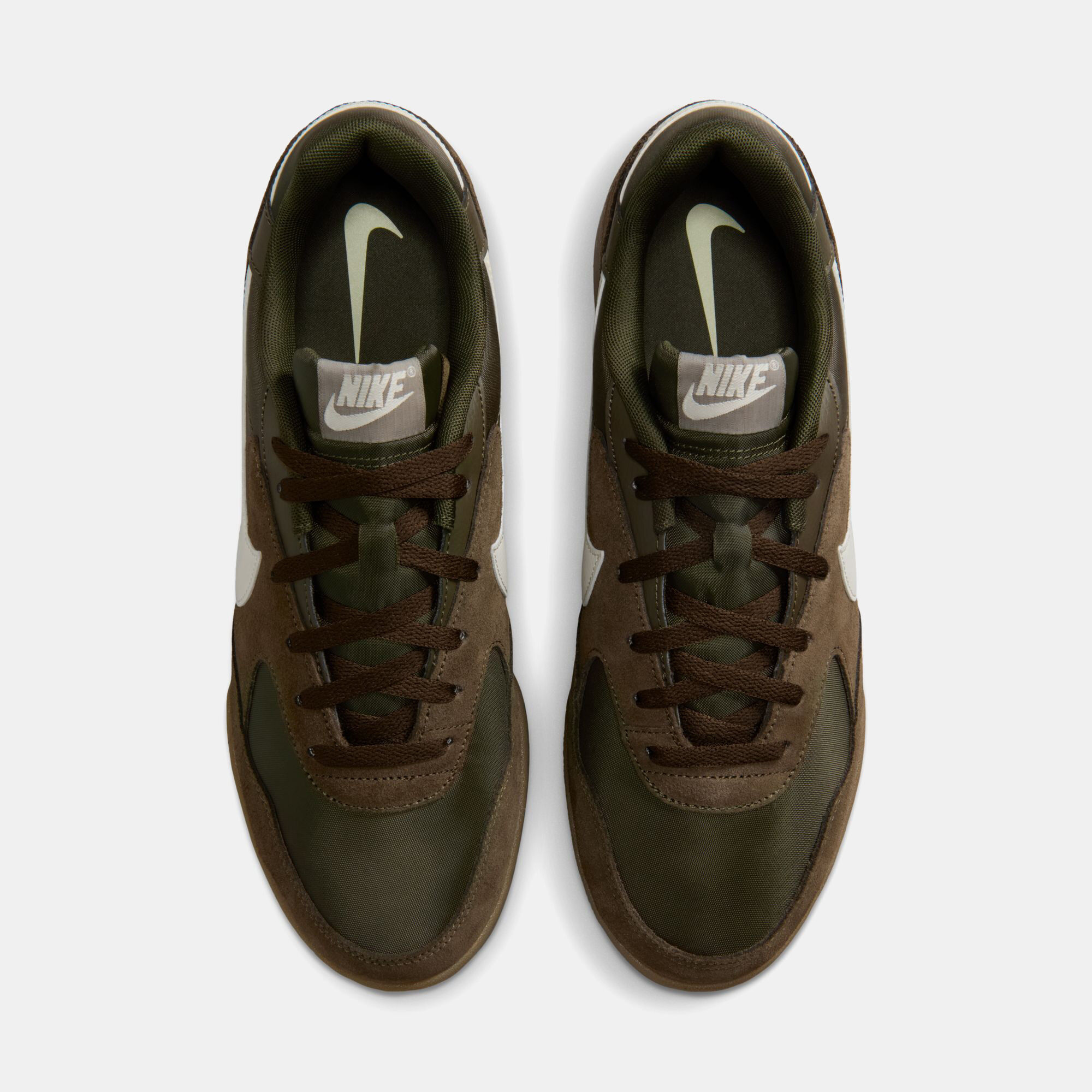 نايكي تيرا مانتا سويد image number 3