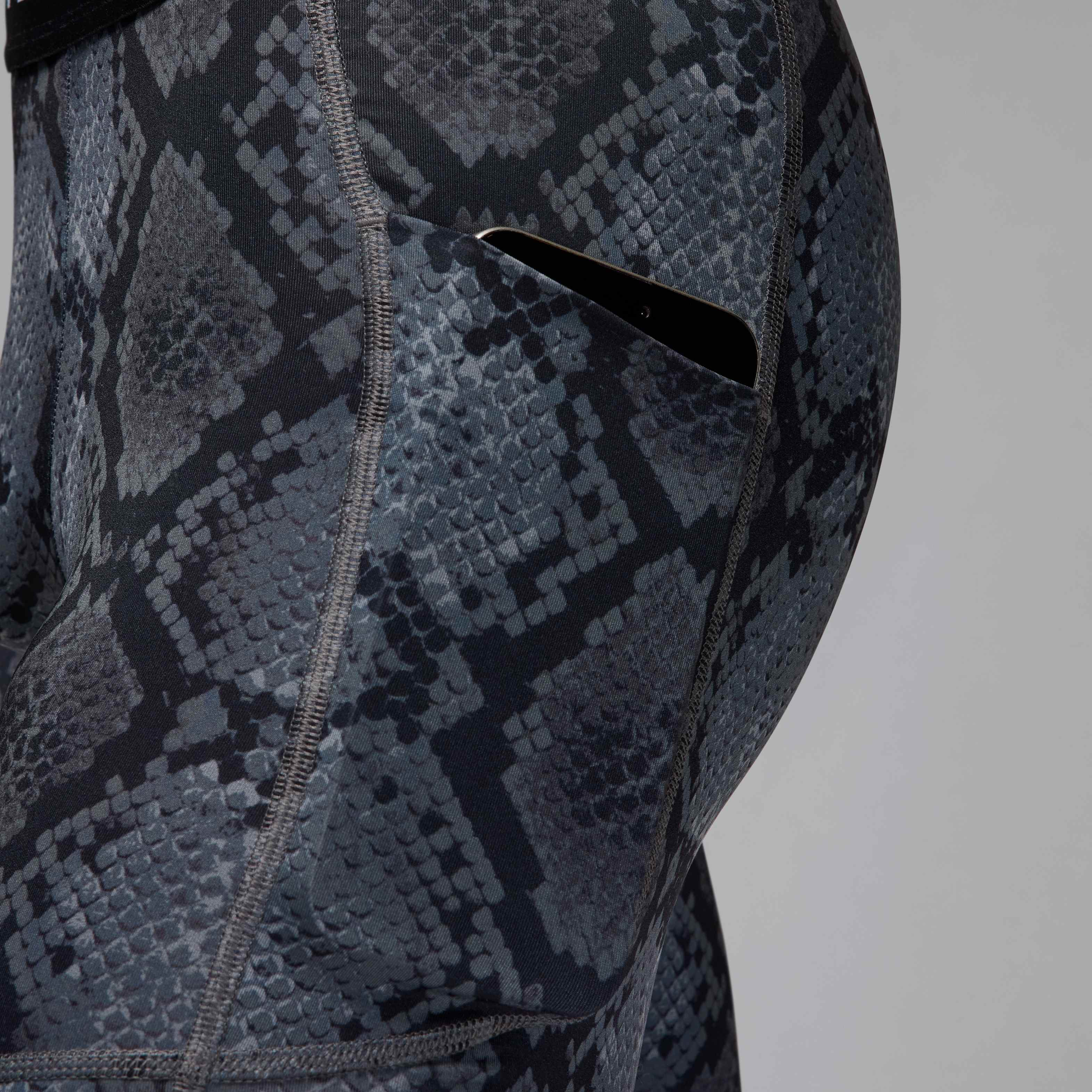 Jordan Sport image number 4