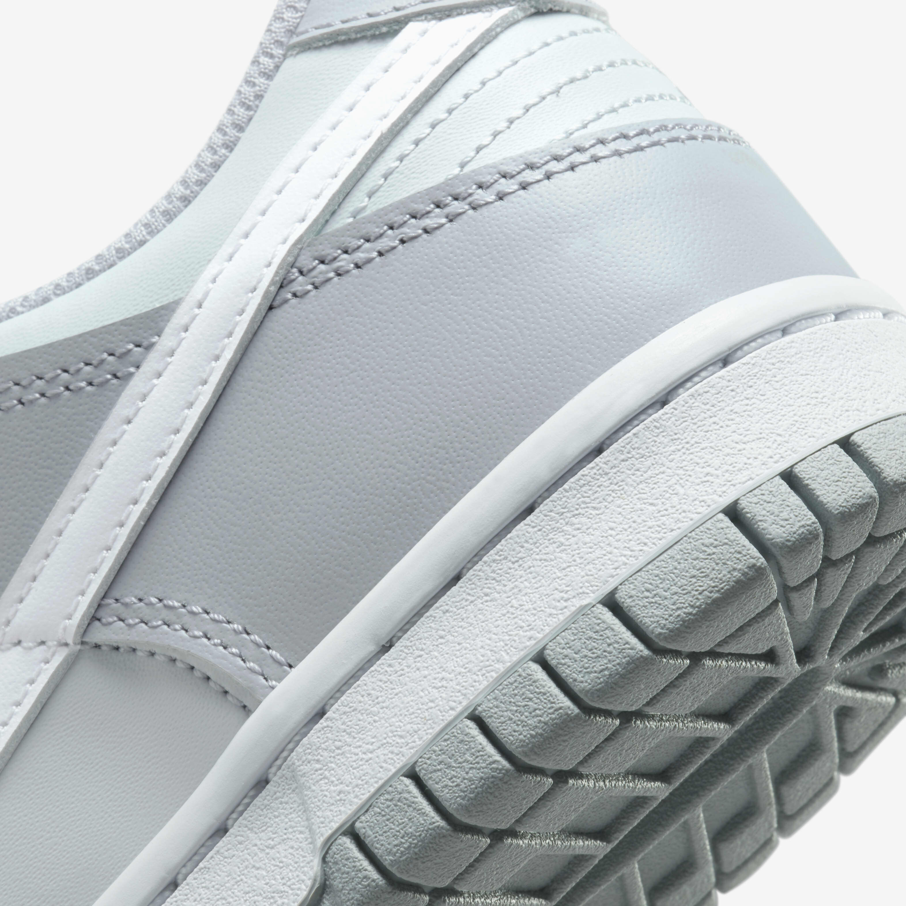 【milkkun】 Buy Nike Dunk Low Younger Kids' Shoes - Pure Platinum/Wolf