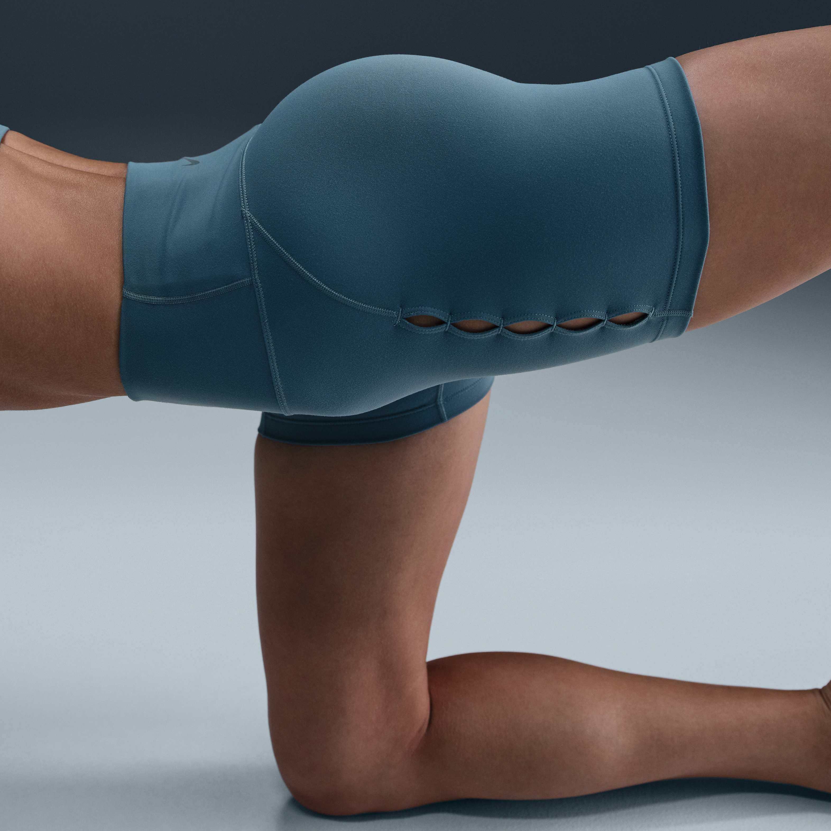 Nike One image number 2