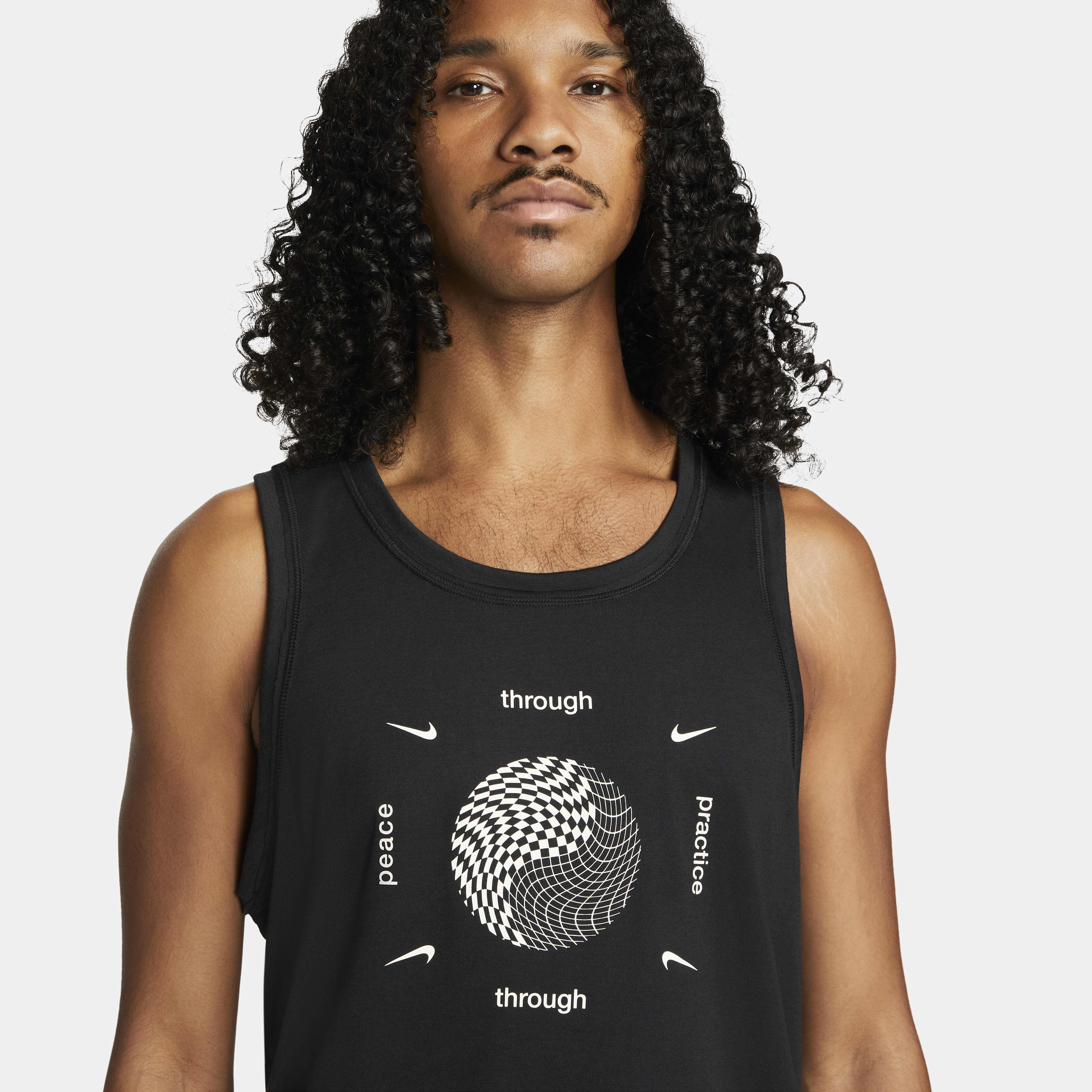 نايكي يوغا دراي-فت image number 2