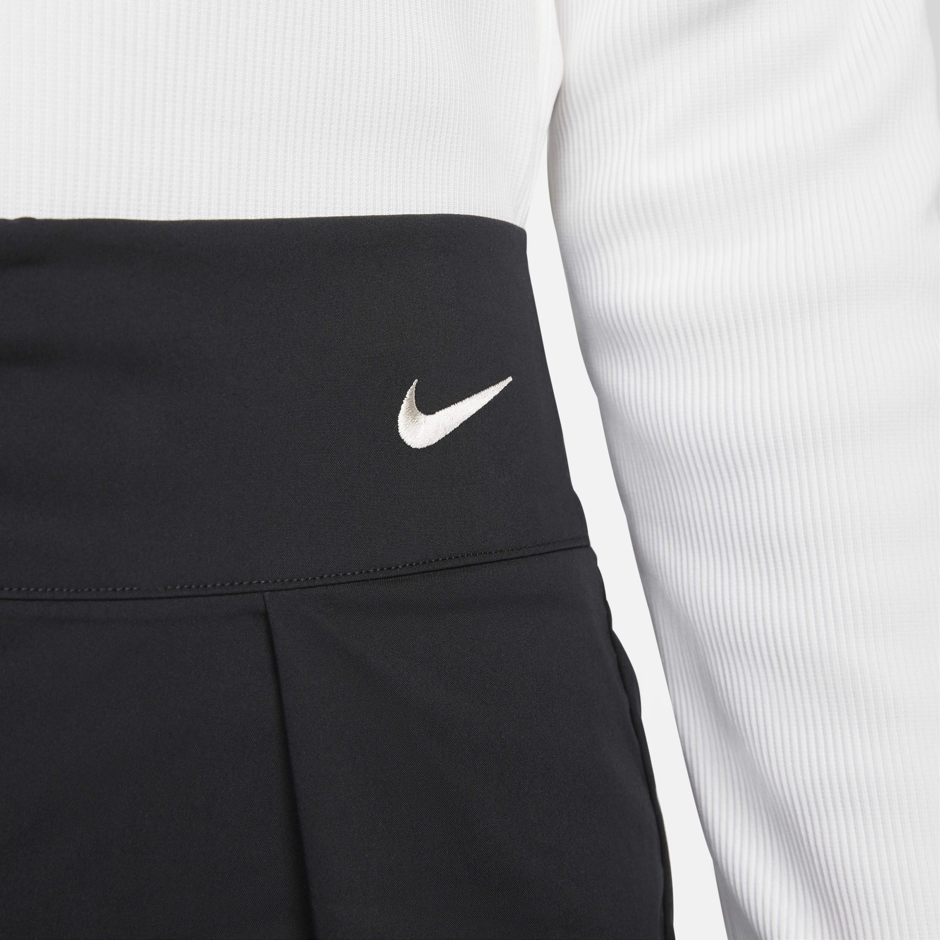 نايكي سبورتسوير كوليكشن image number 3