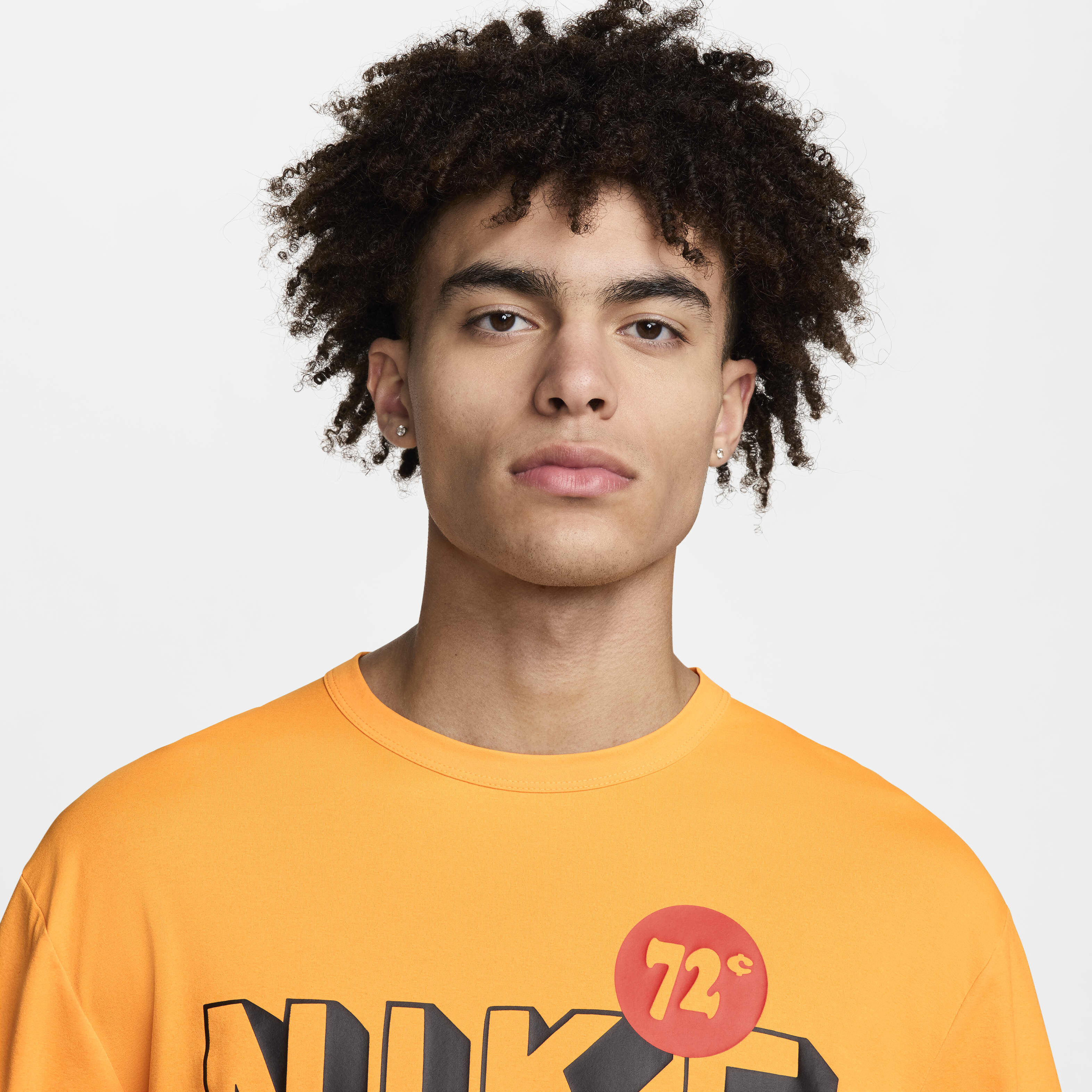 Nike Jiangsu Suning シャツ イエロー 2018 NIKE U NK NRG FEARLESS PHIL TEE UNIVERSITY GOLD 22HO-S