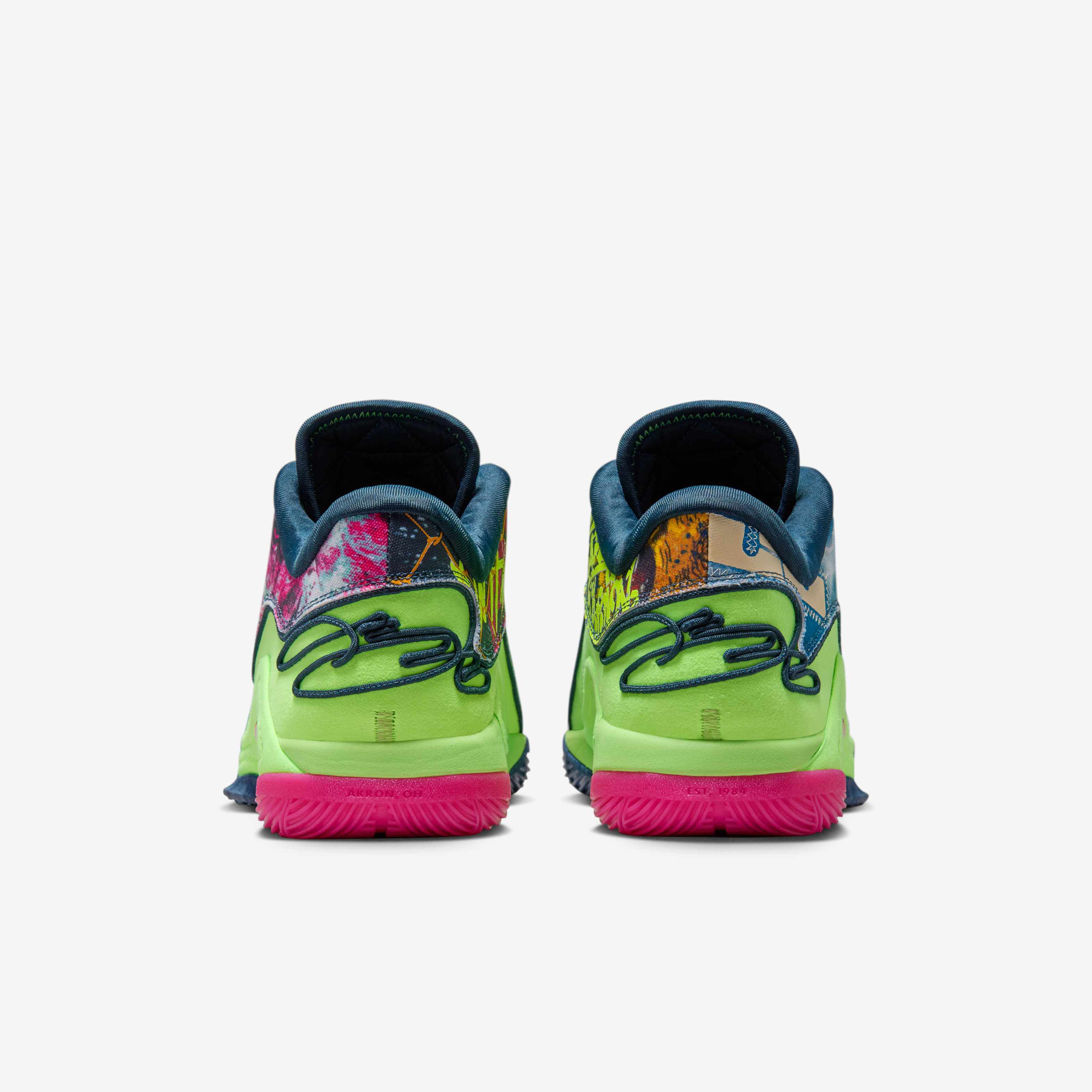 ليبرون 22 image number 5