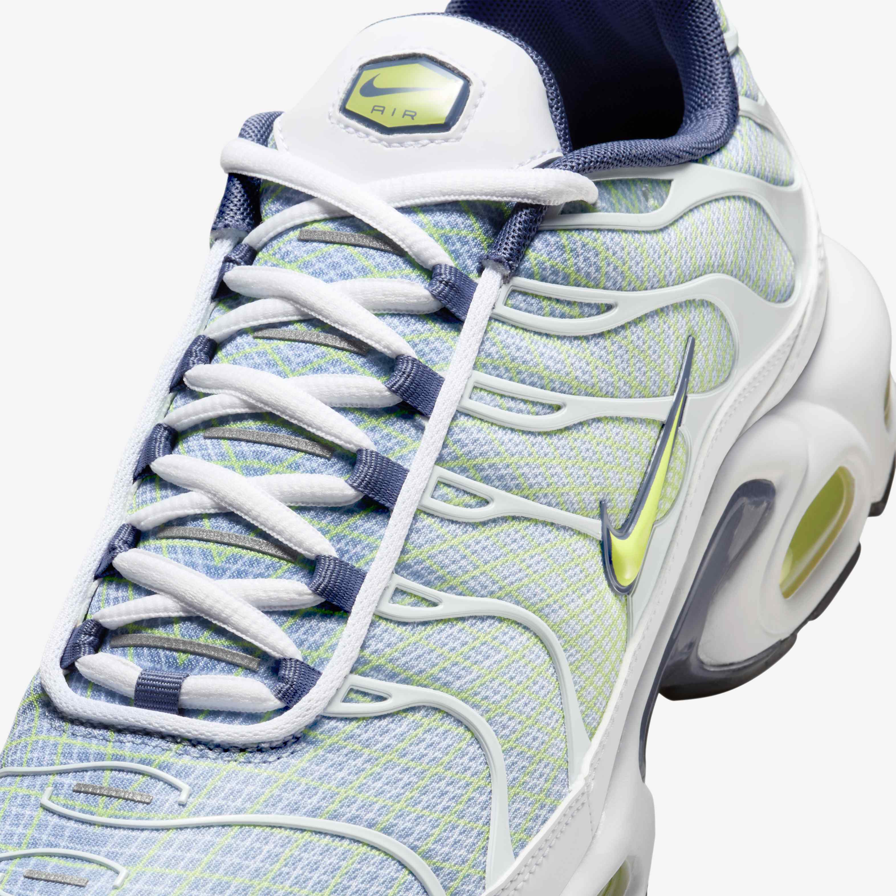 Nike Air Max Plus image number 6