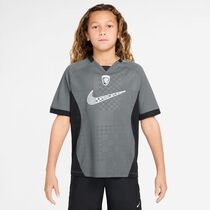 Nike Multi Renew