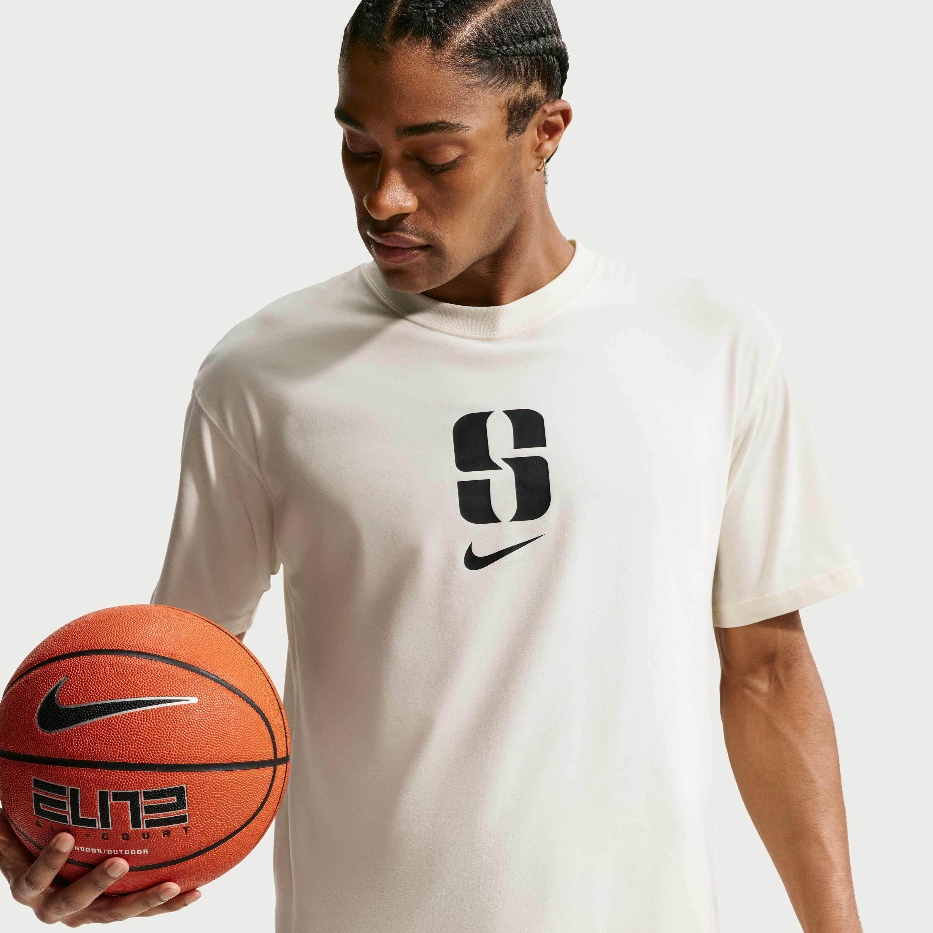 Sabrina 'Put In Work' image number 2