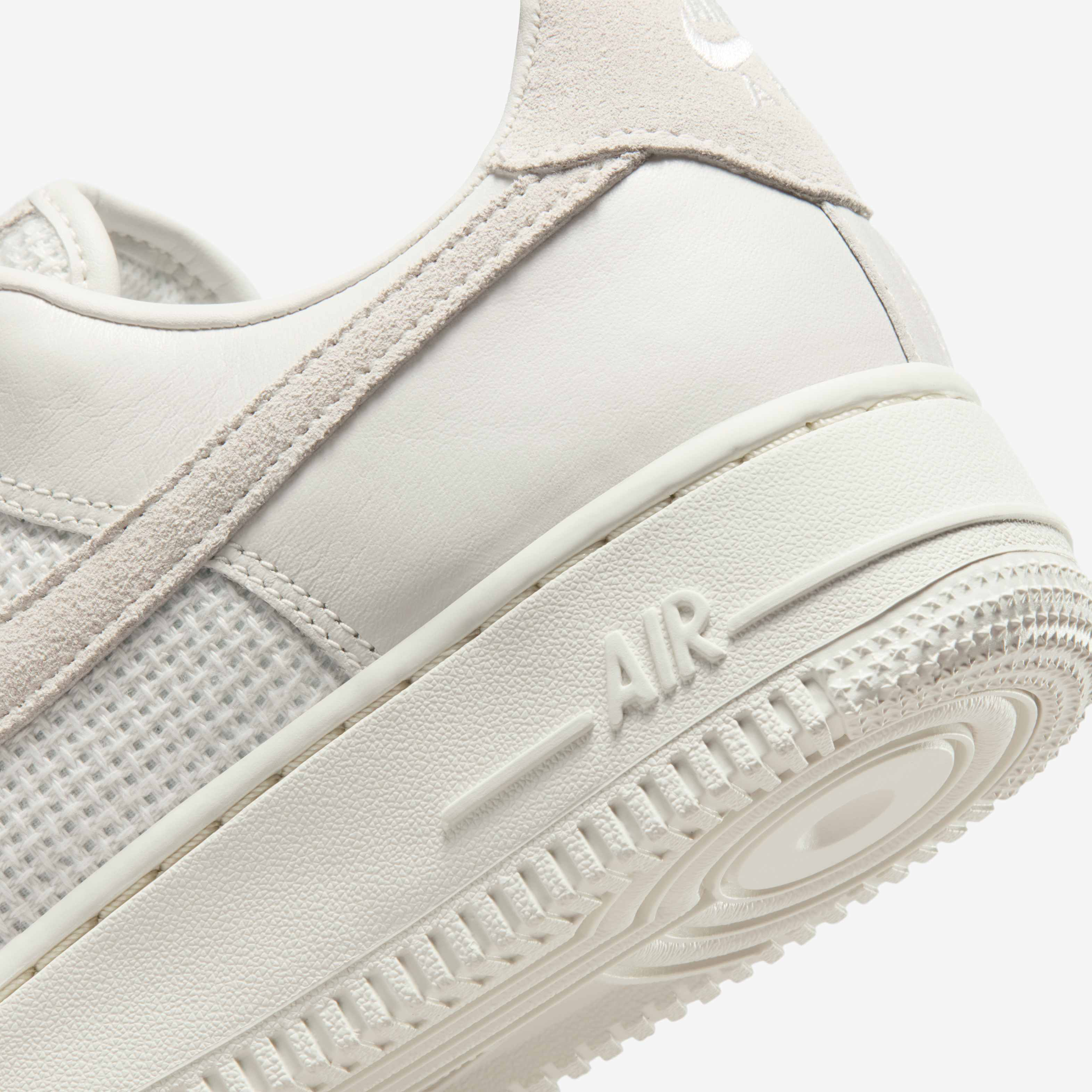 Nike Air Force 1 '07 image number 16