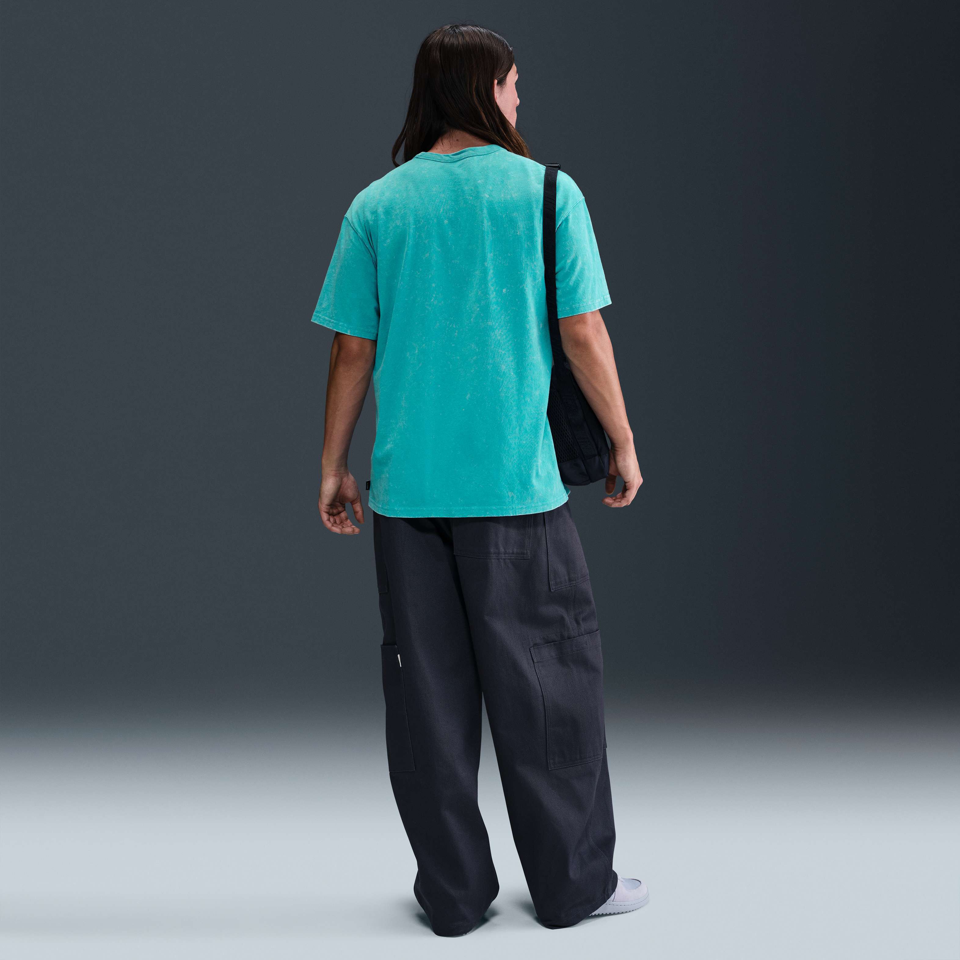 Nike Sportswear Premium Essentials image number 4