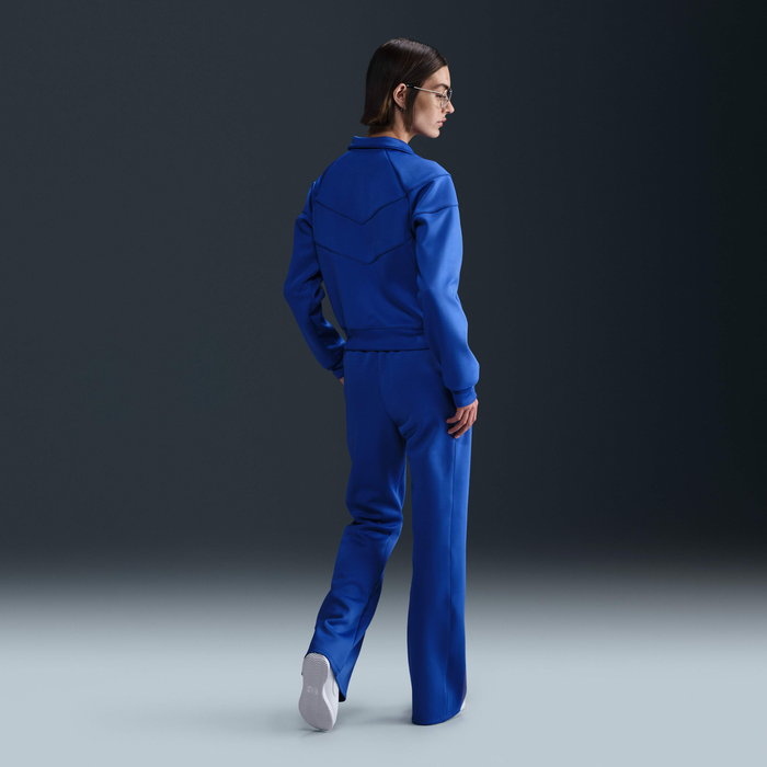 نايكي سبورتسوير ويندرانر image number 4 نايكي سبورتسوير ويندرانر image number 4