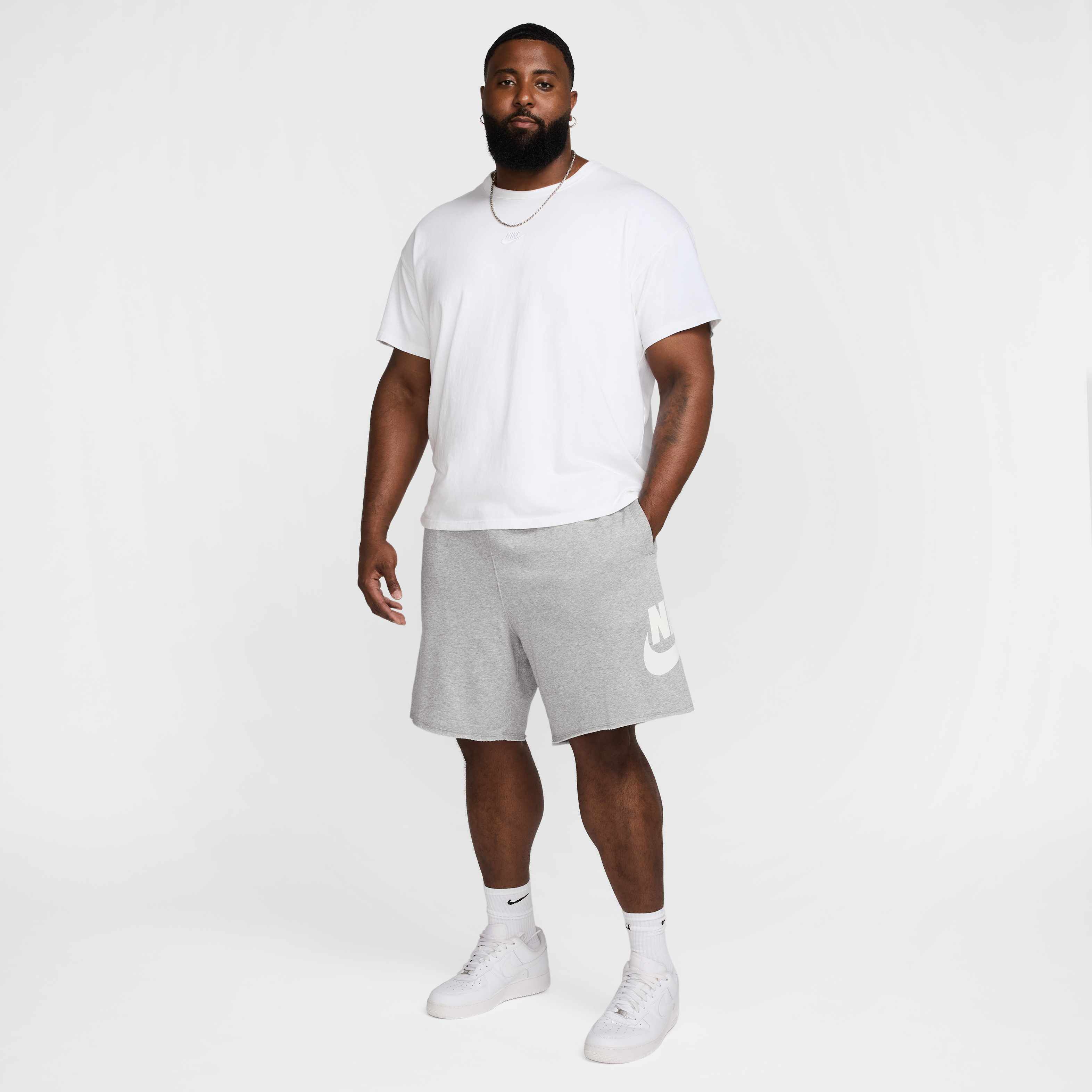 نايكي كلوب image number 12