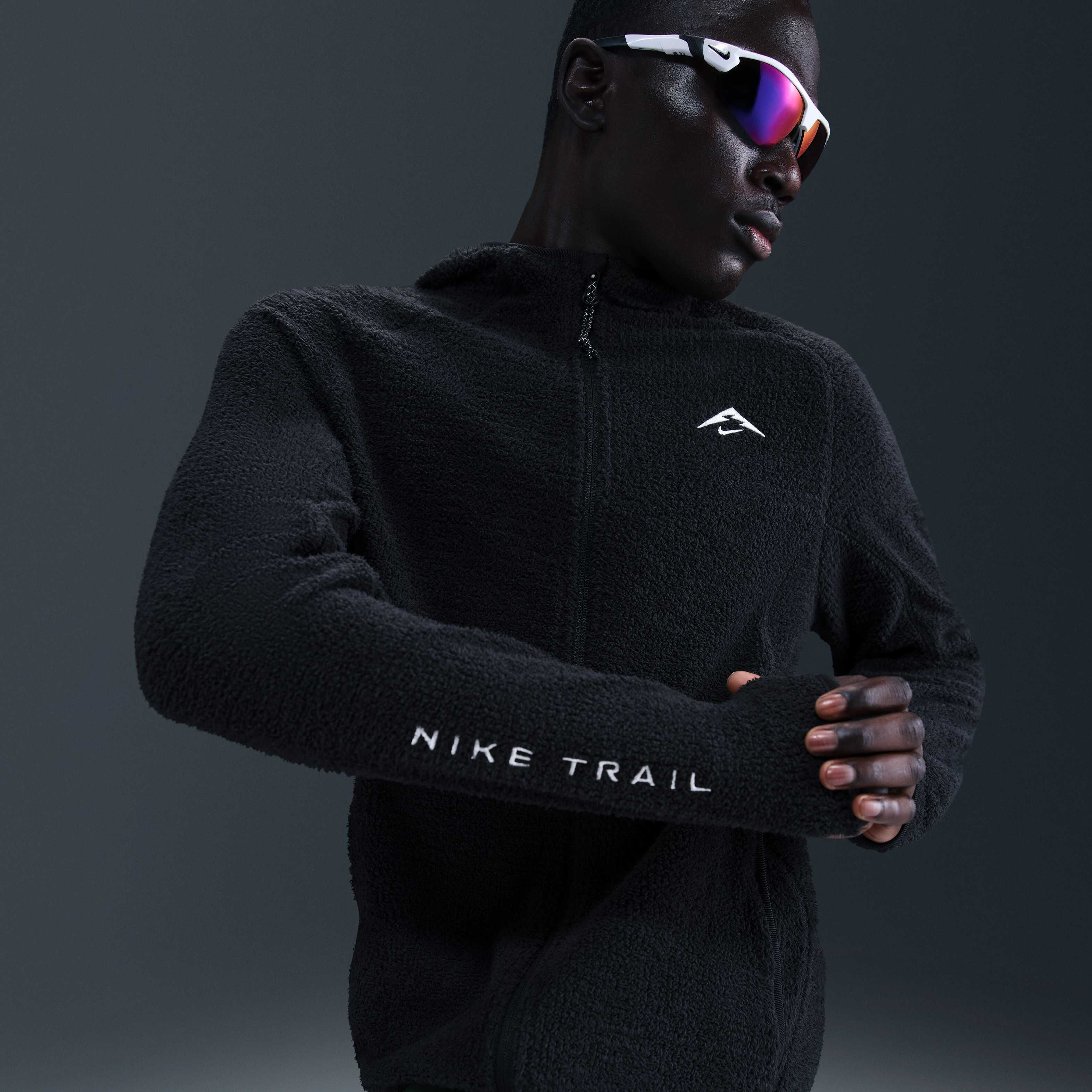 نايكي تريل image number 2