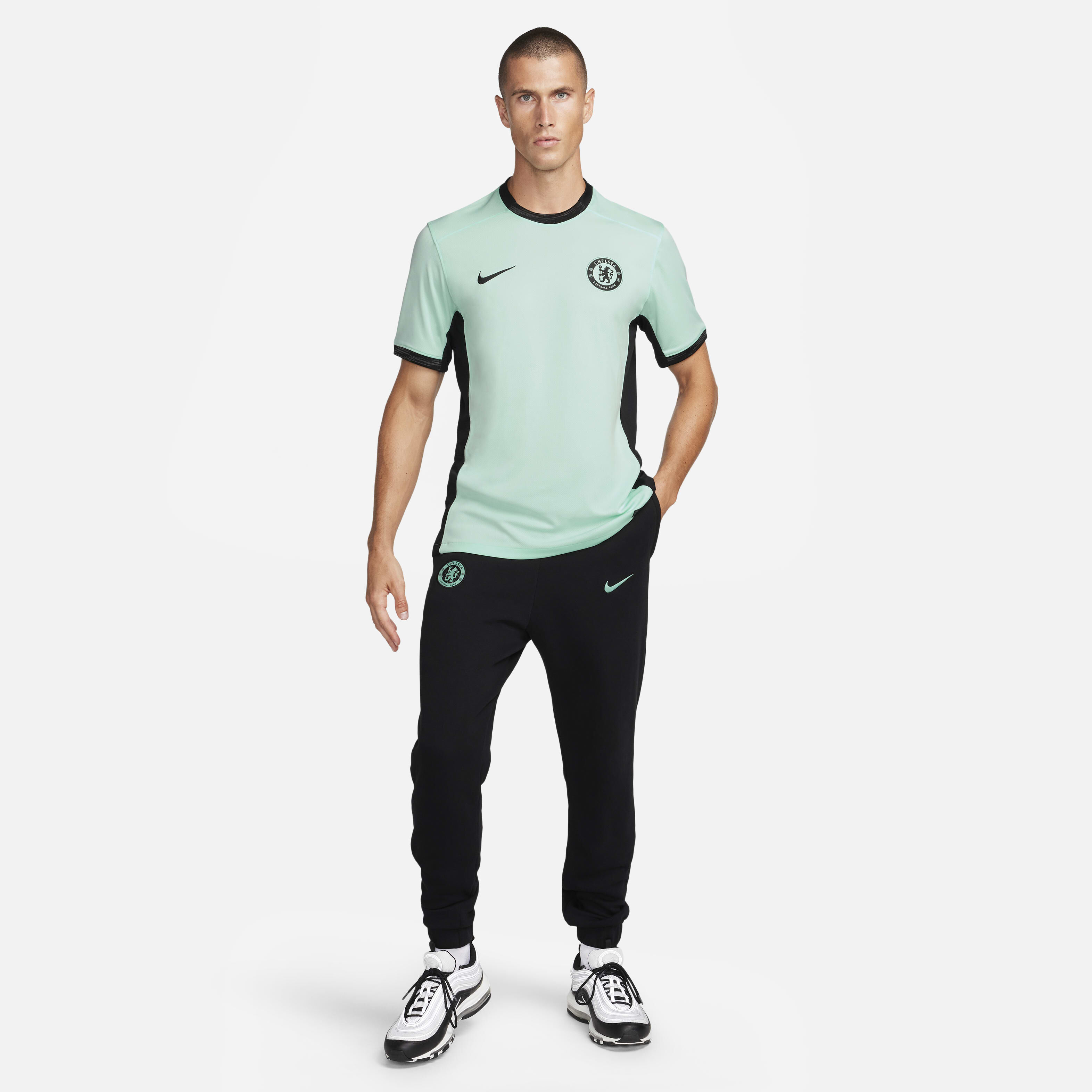 Chelsea F.C. 2023/24 Stadium Third image number 6