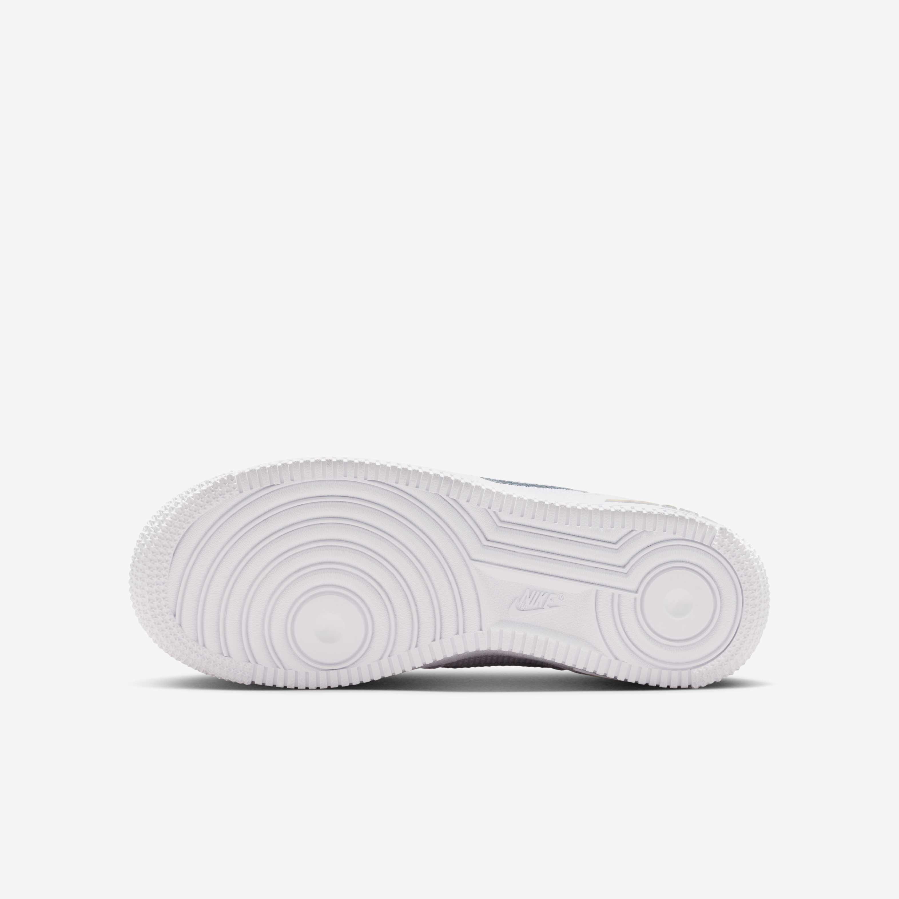 Nike Air Force 1 image number 1