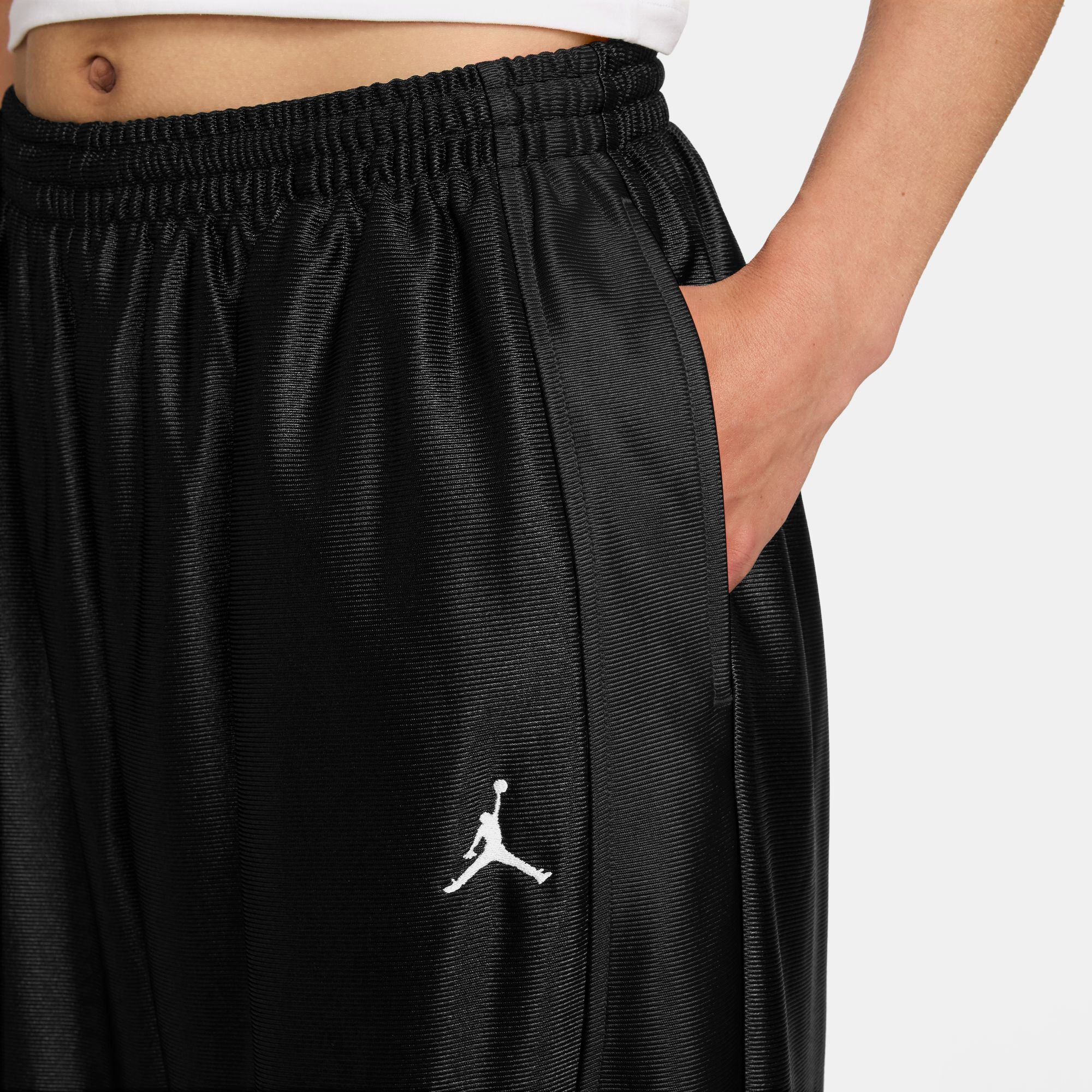 Jordan Brooklyn image number 2