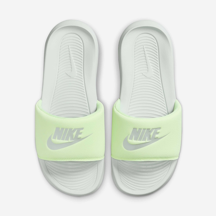 Nike Victori One image number 4 Nike Victori One image number 4