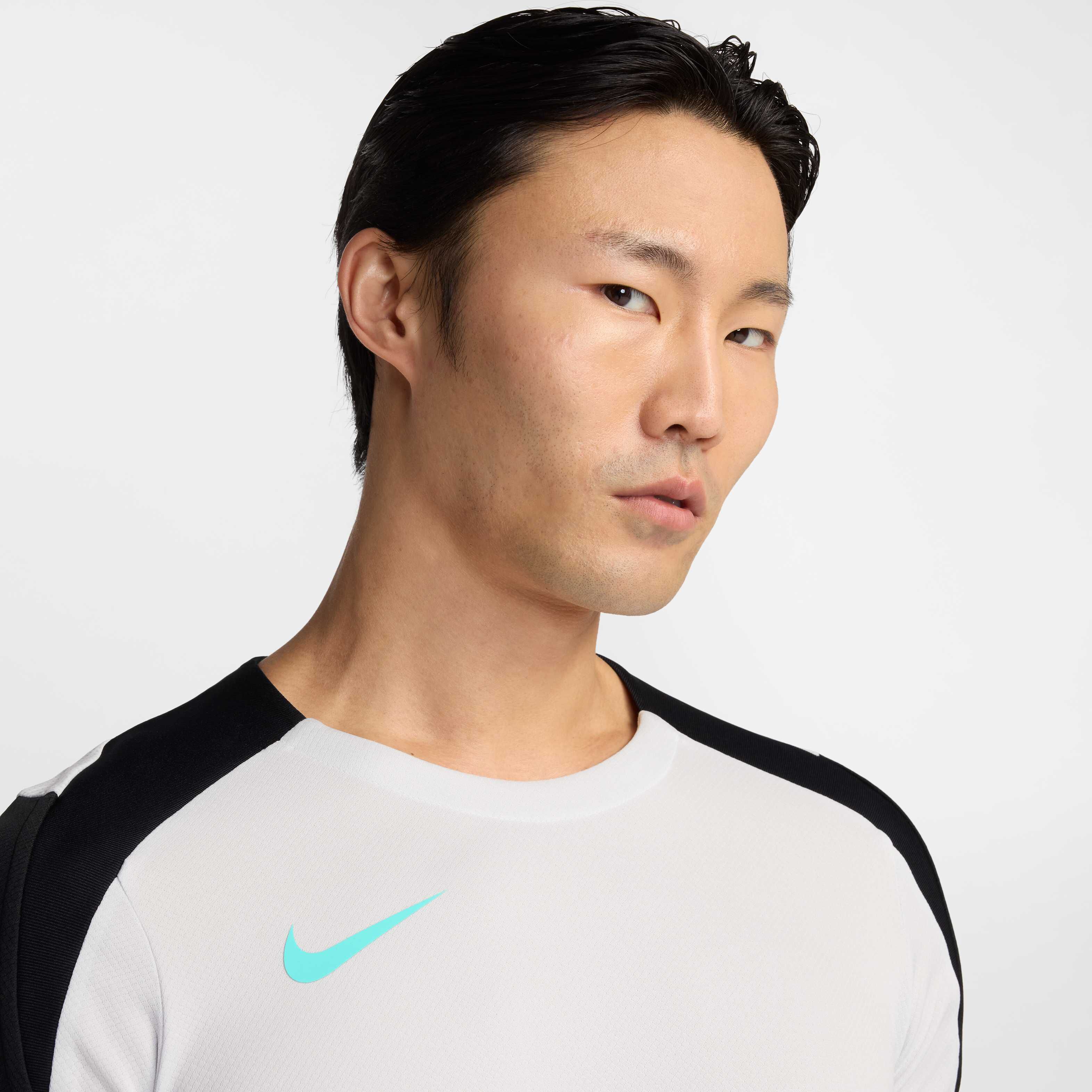 نايكي سترايك بلس image number 2