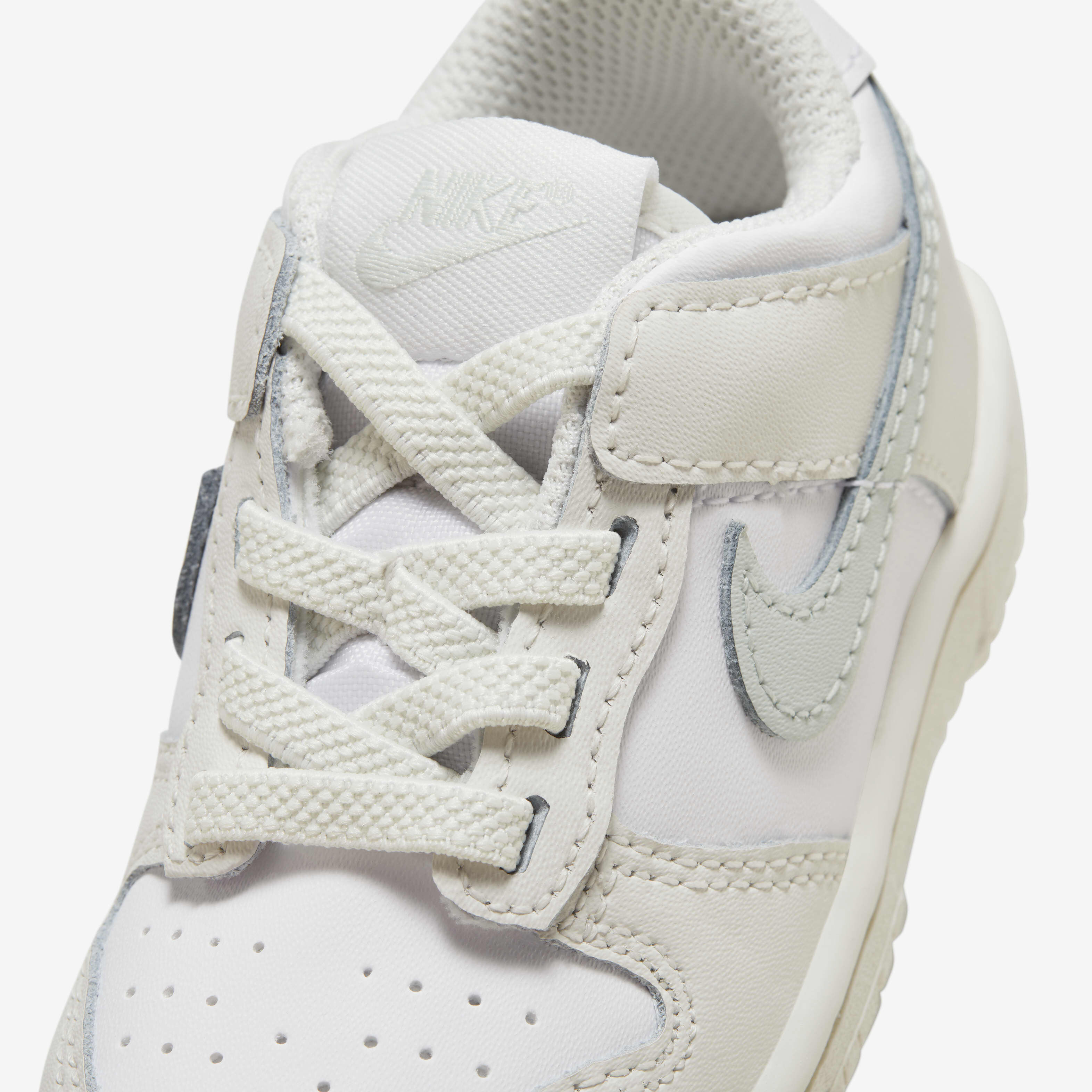 Nike Dunk Low image number 6