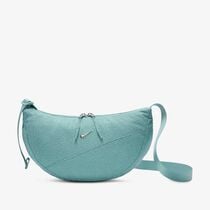 Nike Aura