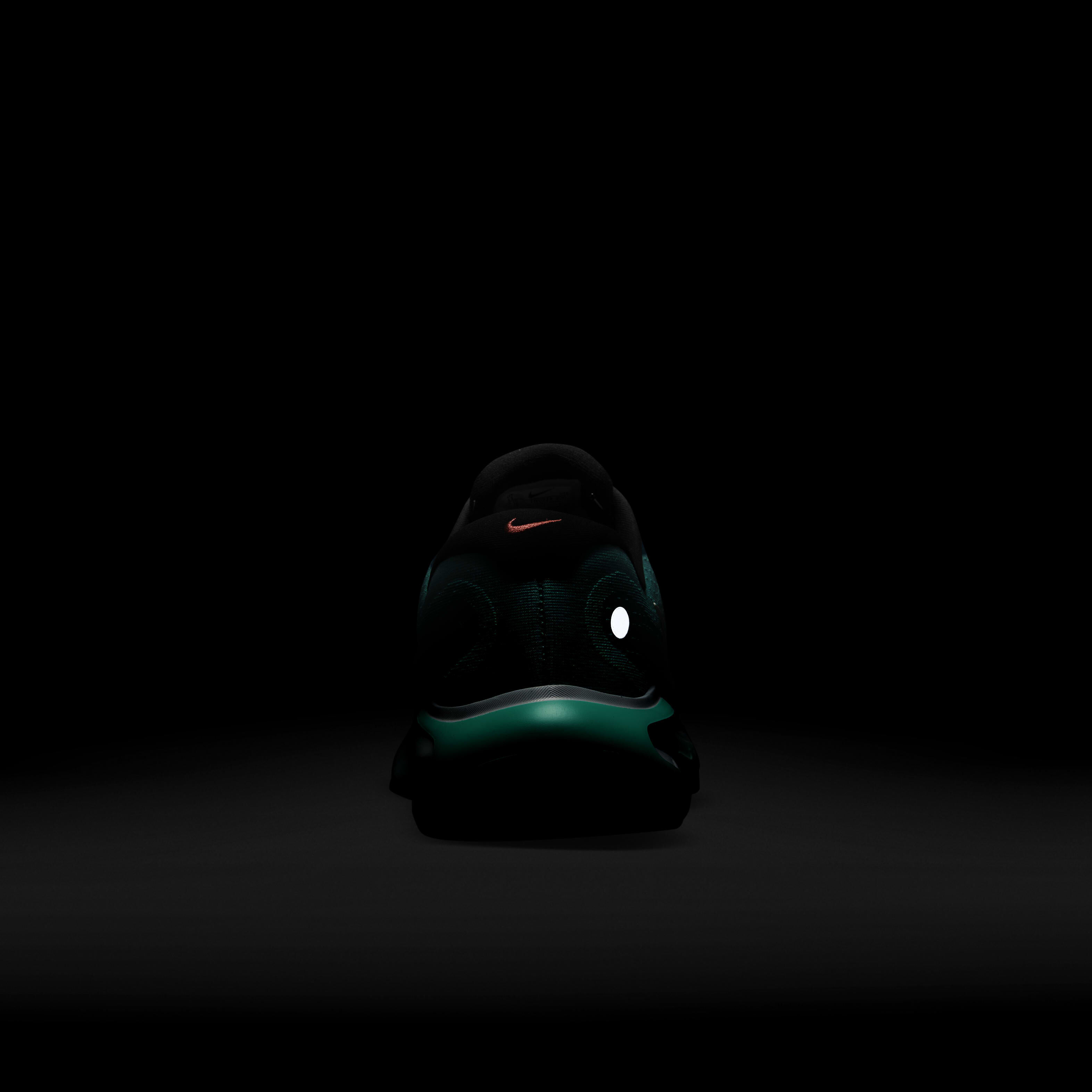 Nike Journey Run image number 8