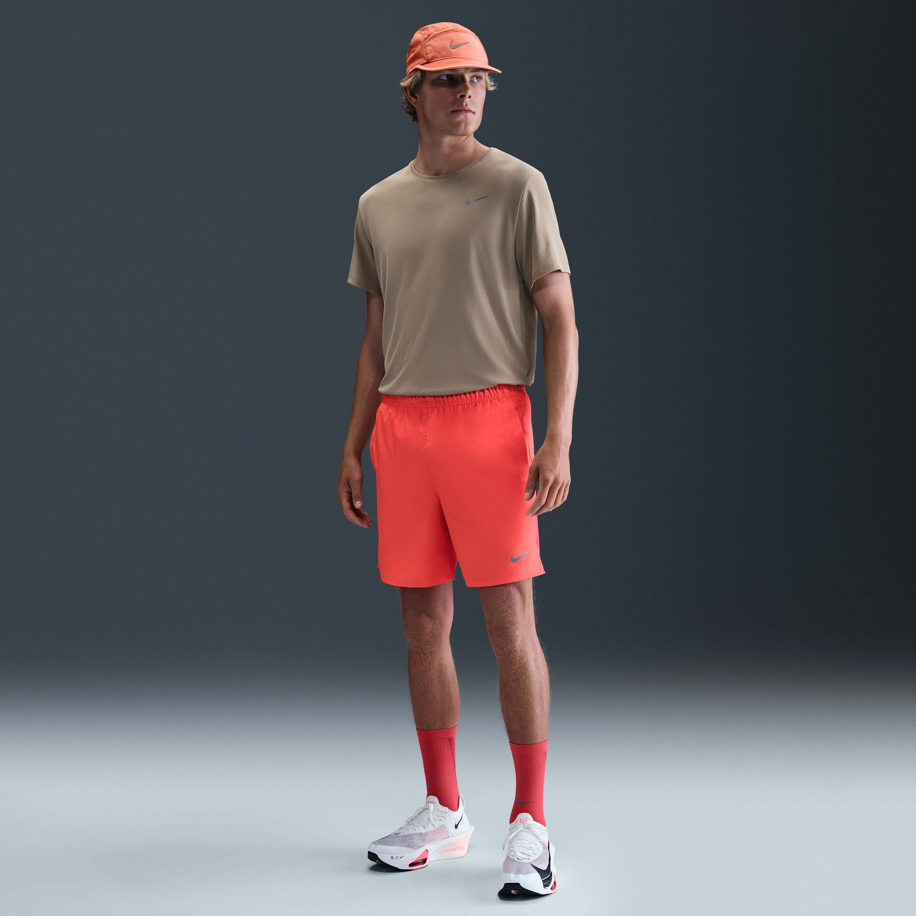Nike Challenger image number 0