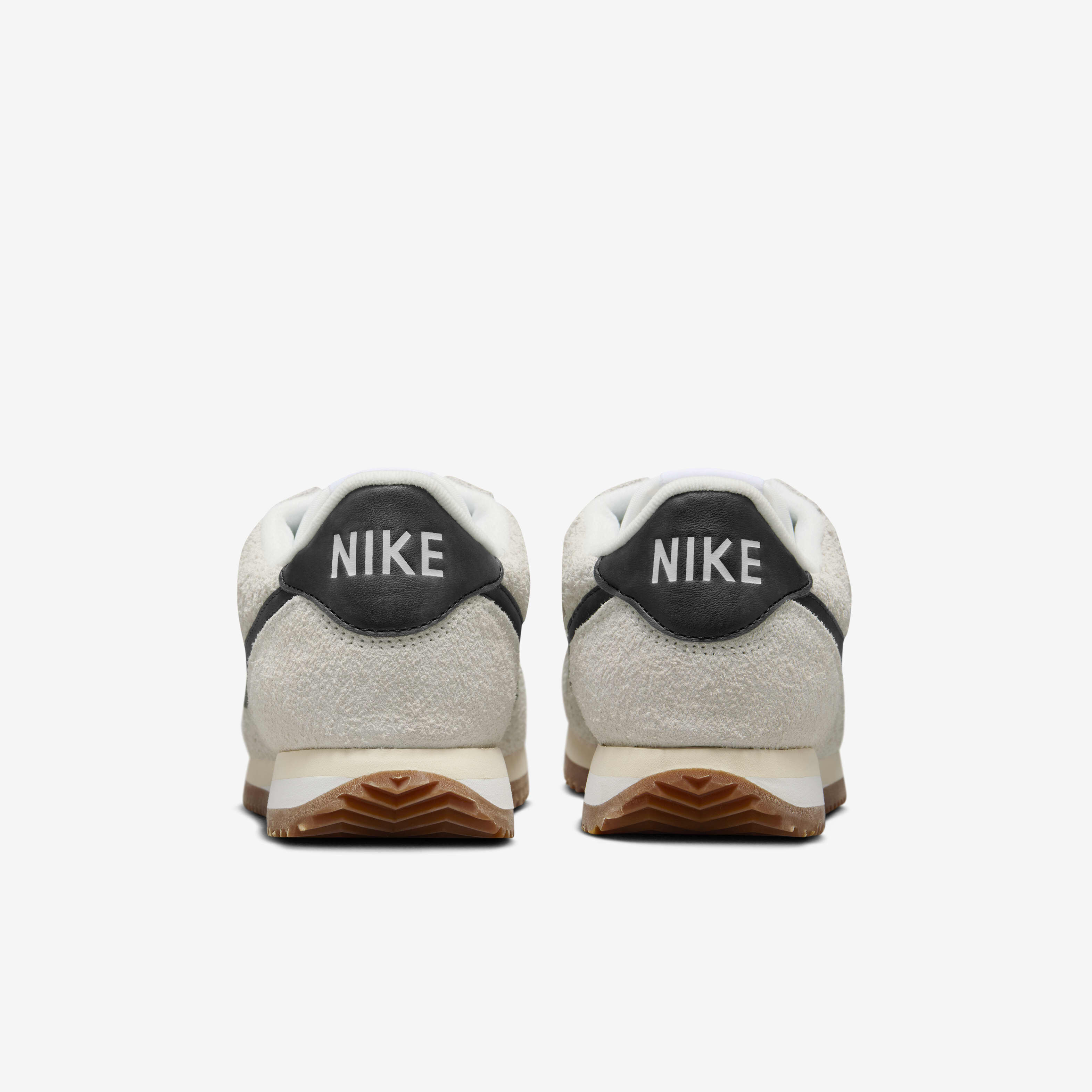 国内配送 NIKE CORTEZ SE BLACK/WHITE-GUM BROWN Nike Cortez in Black, White, Gum, Med Brown, & Sesame | REVOLVE