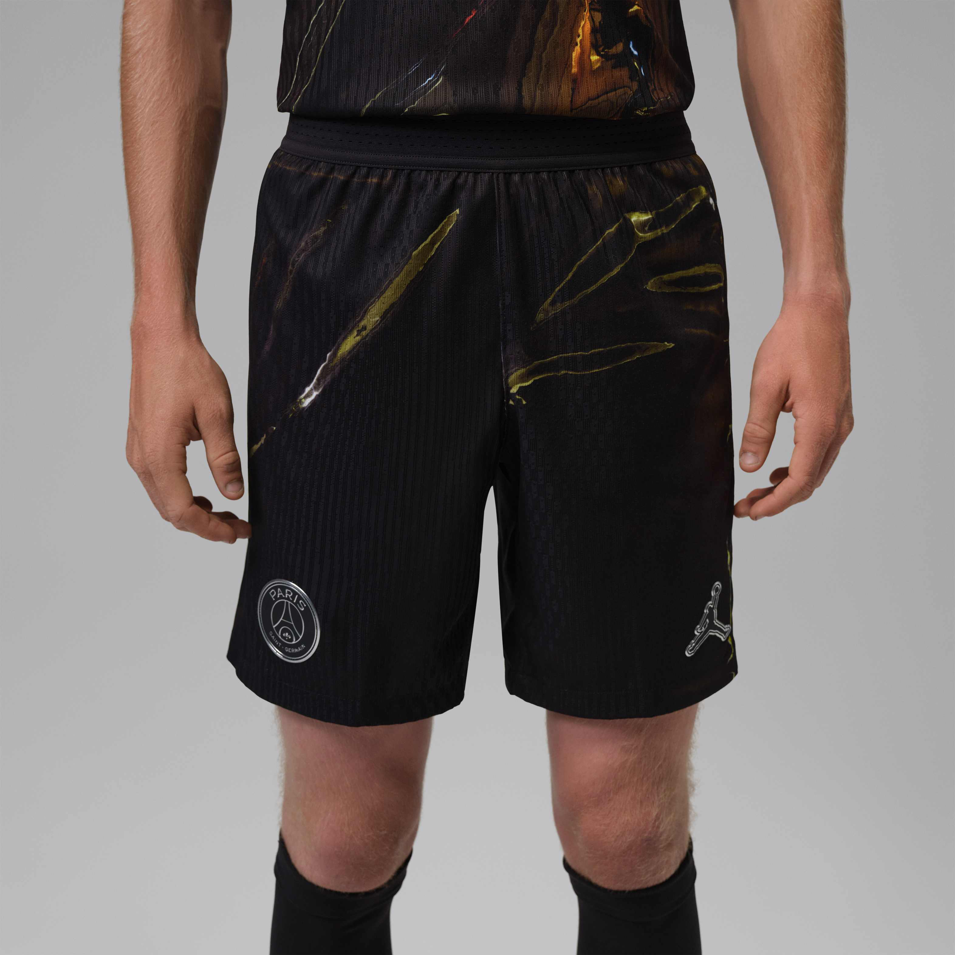 Paris Saint-Germain 2026 Match Night Edition image number 1