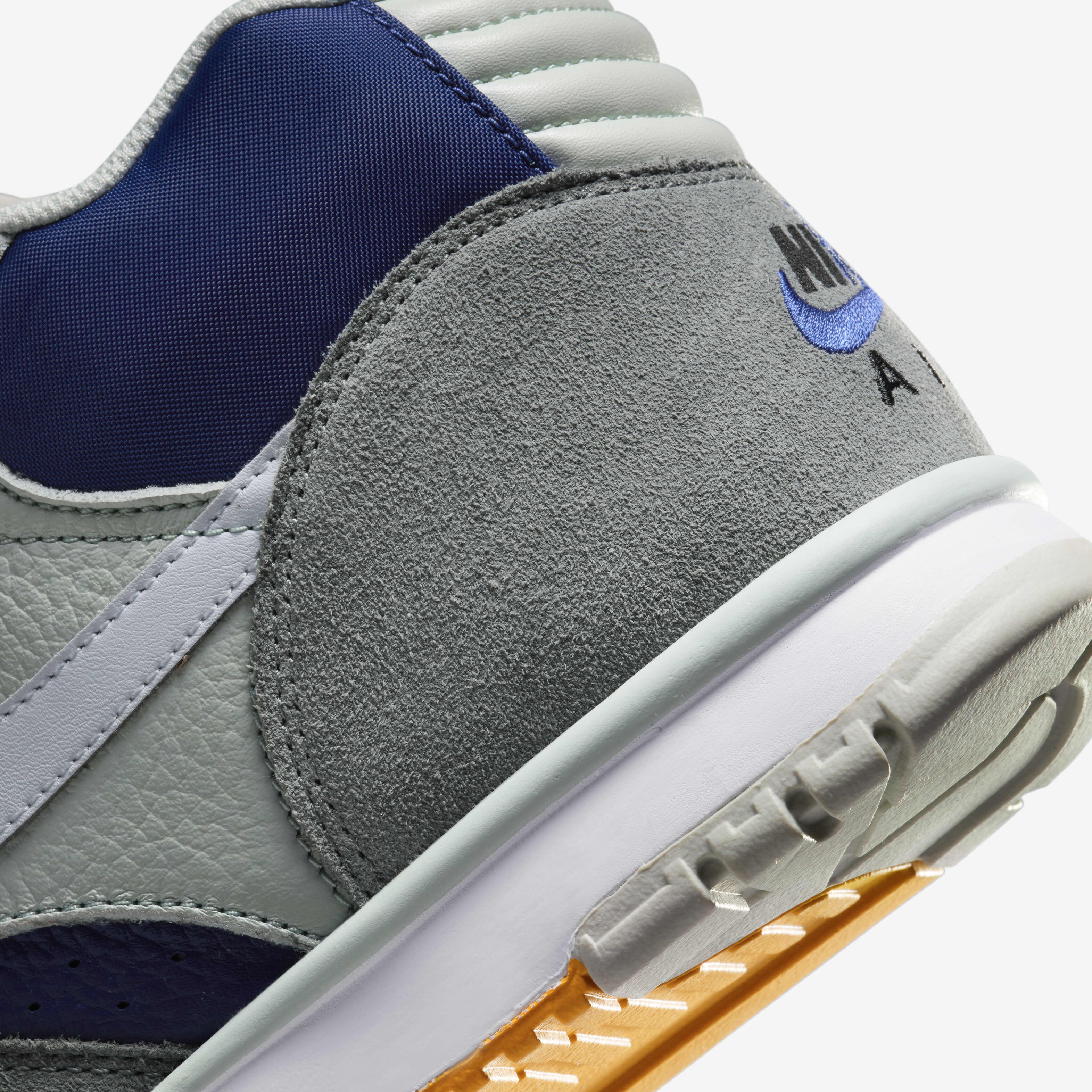 Nike Air Trainer 1 image number 7