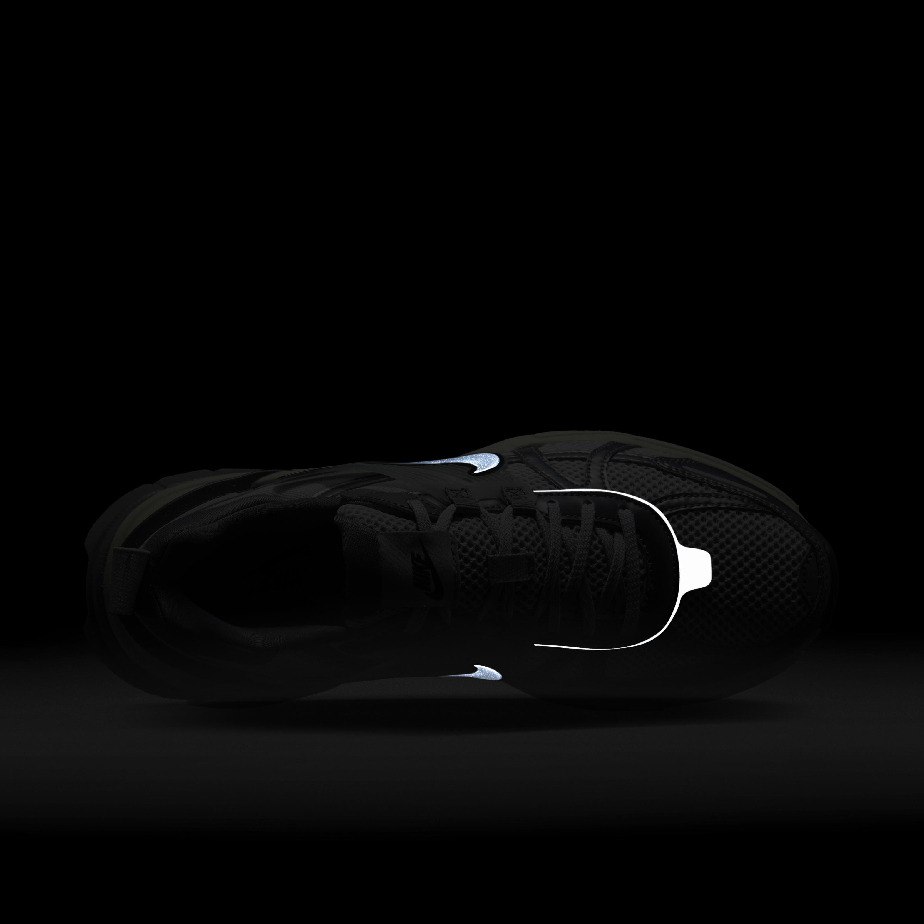 Nike V2K Run image number 9