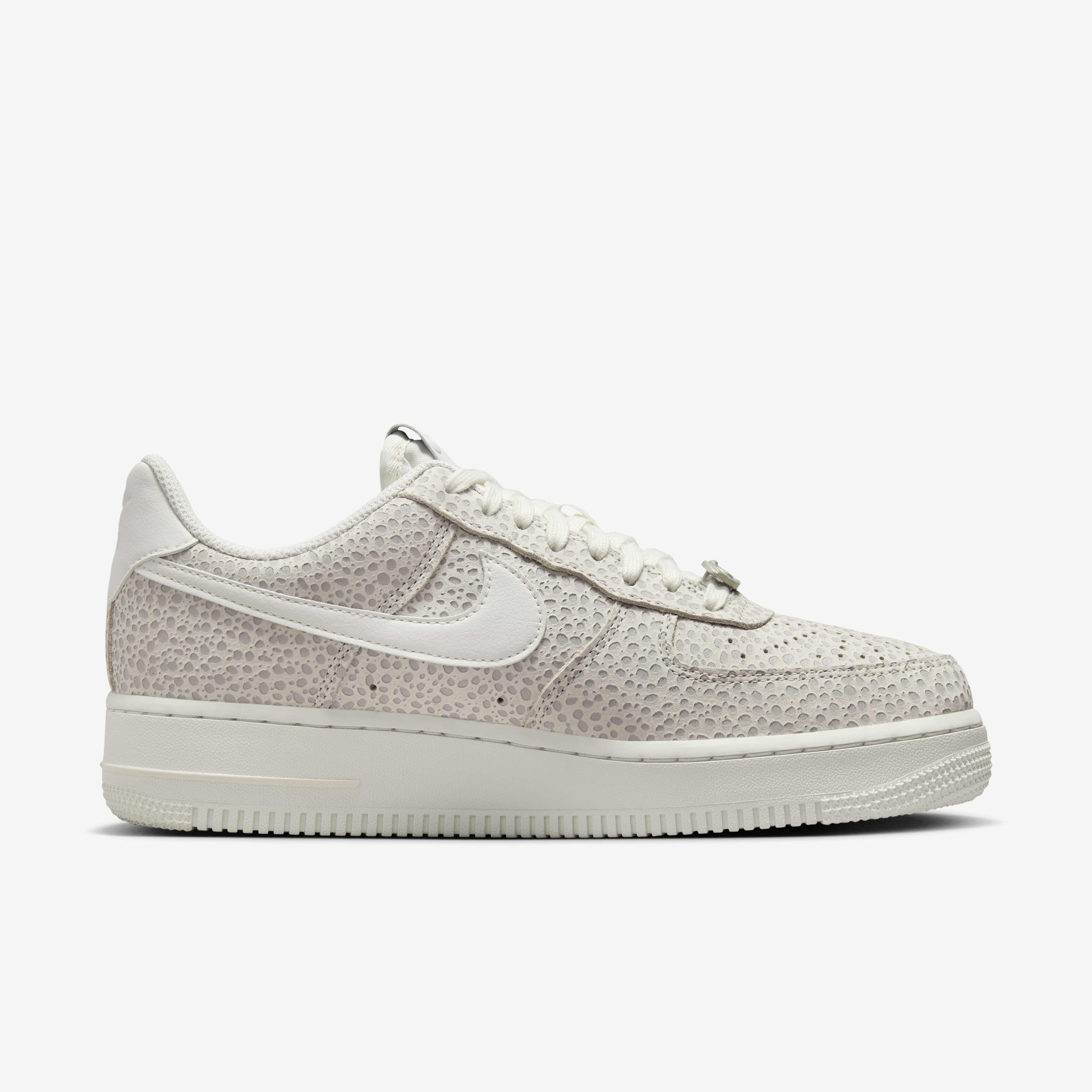 Buy Nike Air Force 1 07 Premium Women s Shoes Nike Kuwait Official