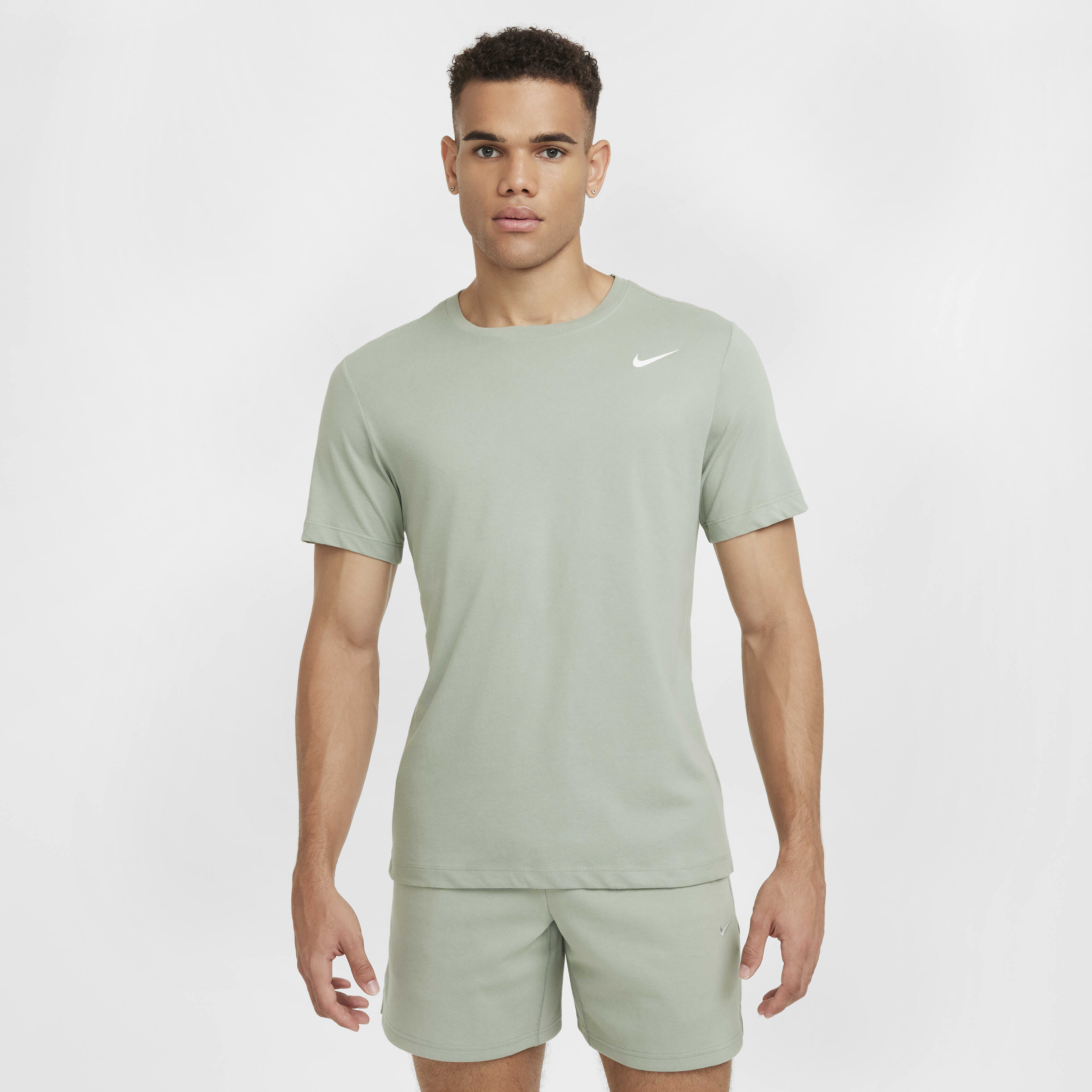 Nike sweat wicking shirt shop