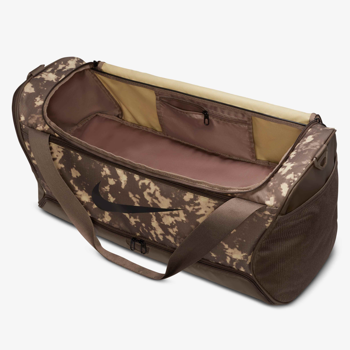 نايكي برازيليا image number 3 نايكي برازيليا image number 3