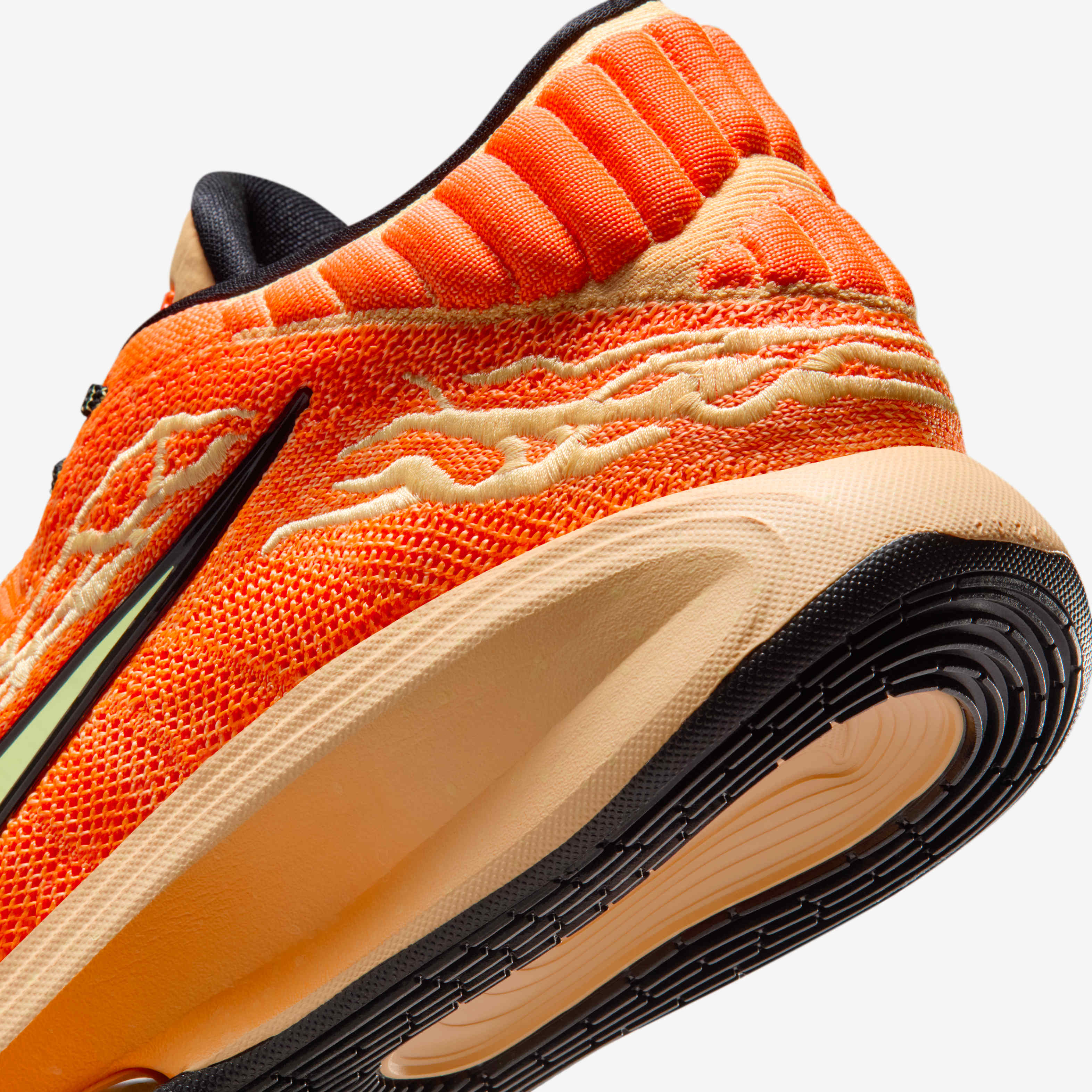 Nike G.T. Hustle 3 image number 7