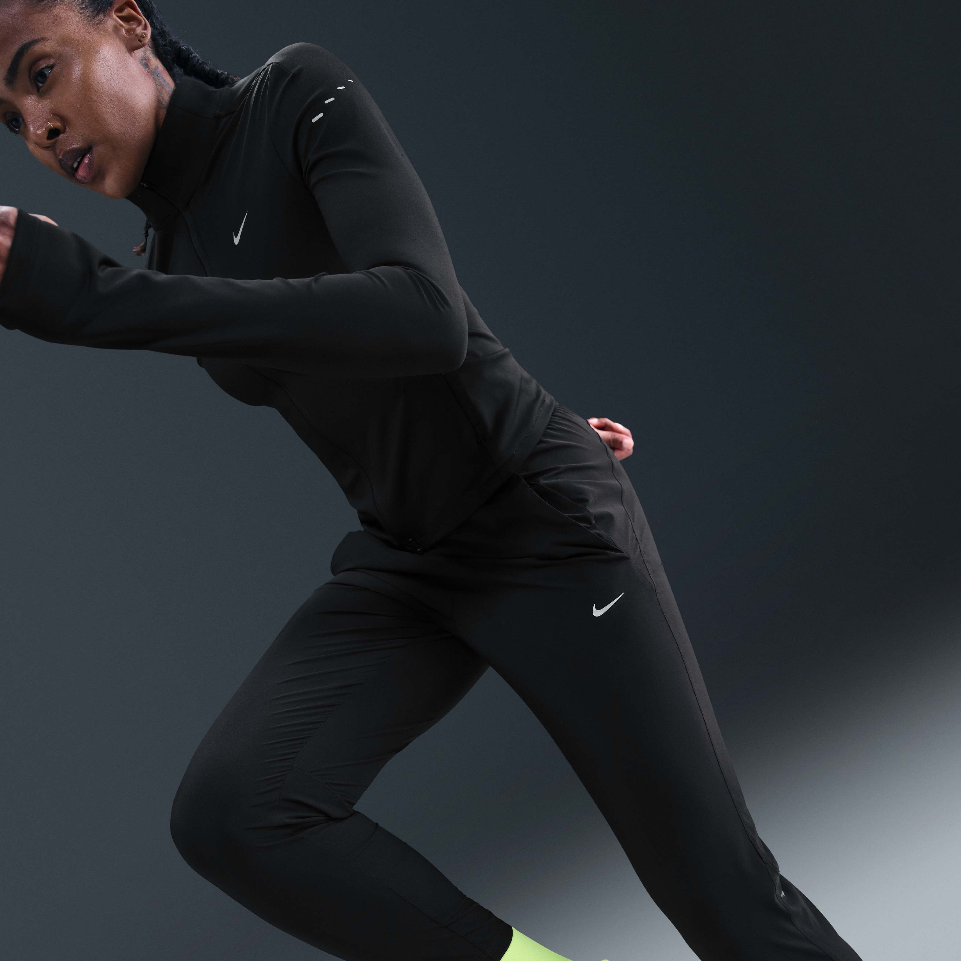 Nike Tempo image number 4