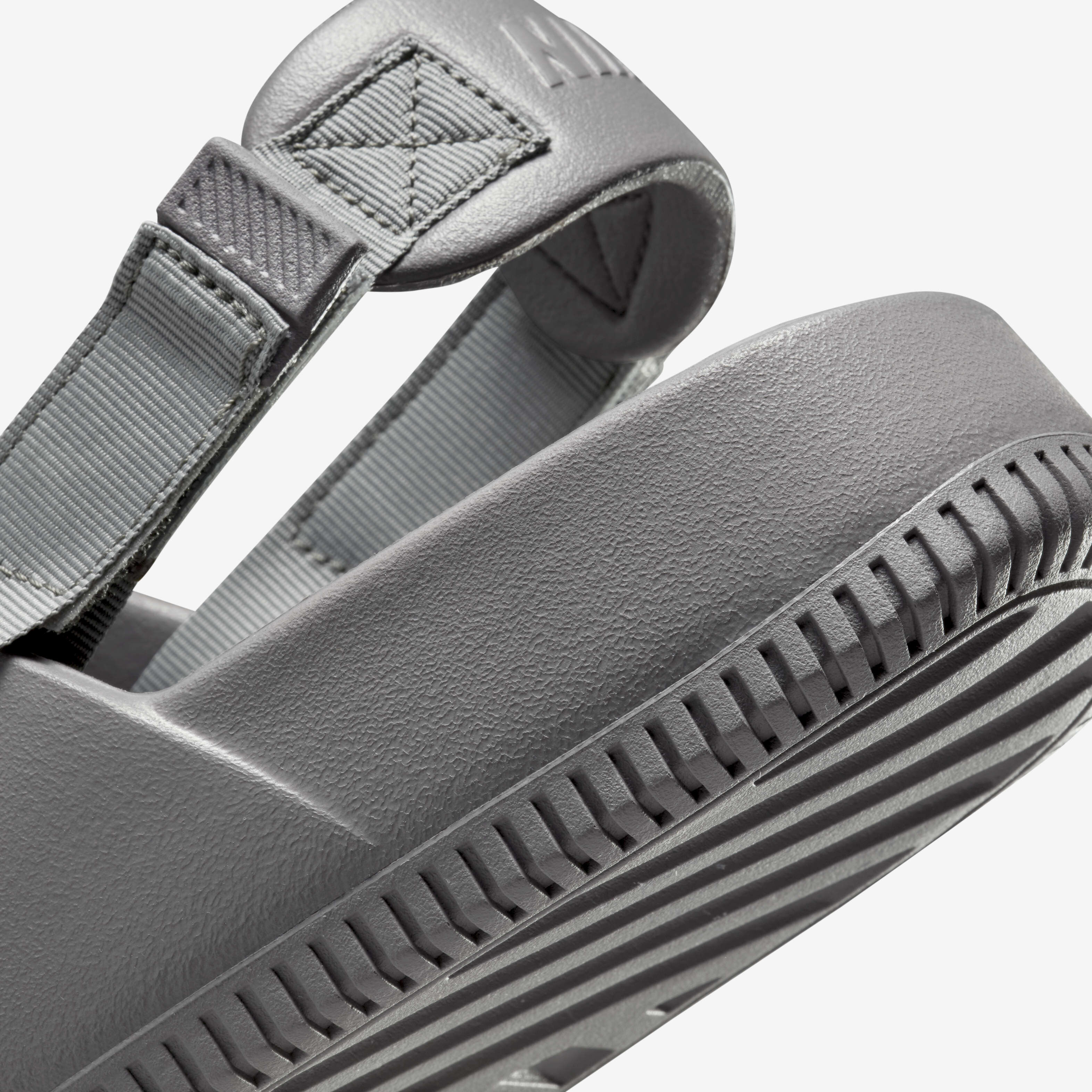 نايكي كالم image number 7