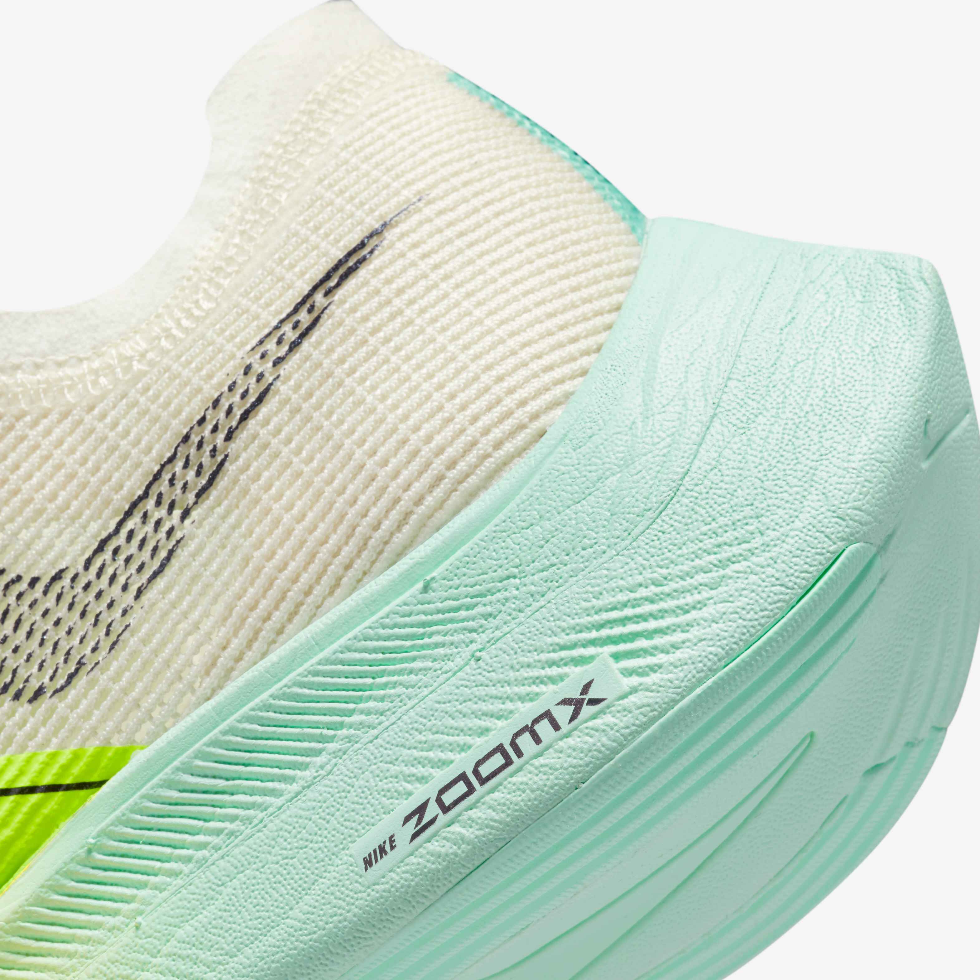 Nike Vaporfly 2 image number 7