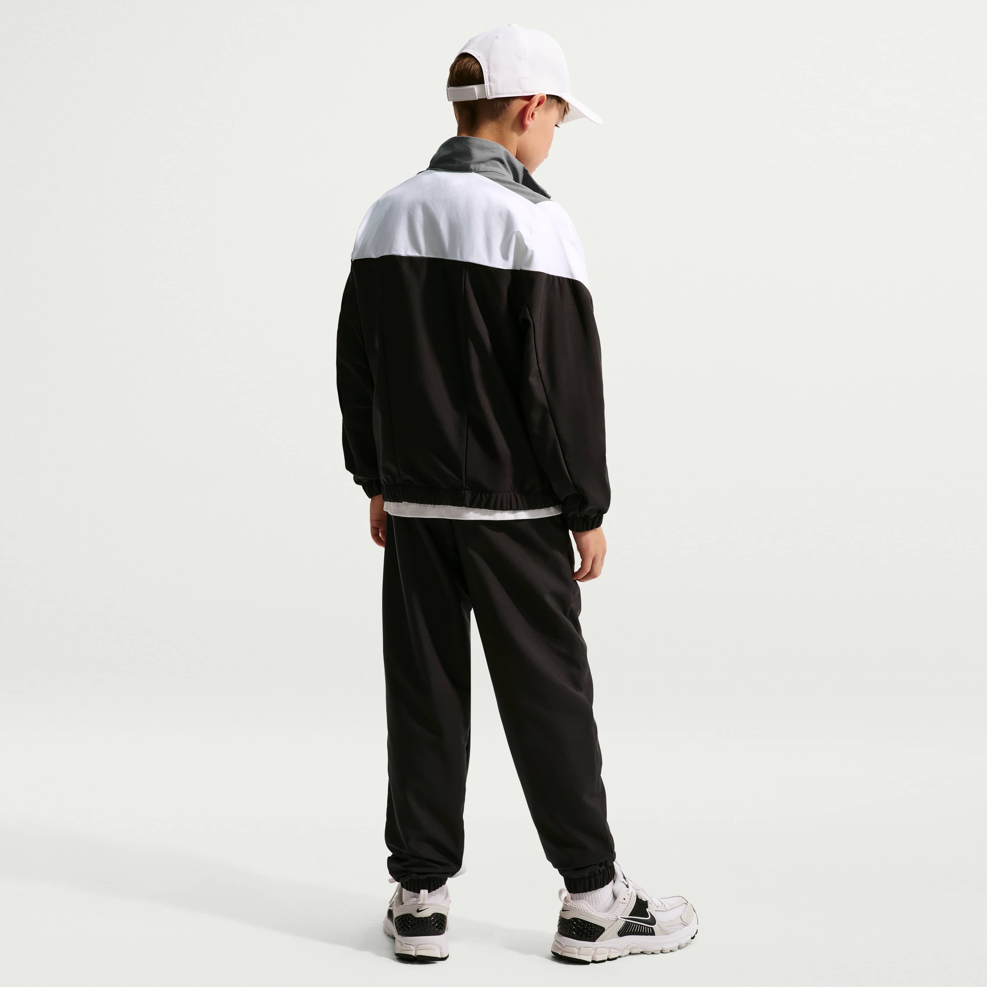 Nike Sportswear image number 6